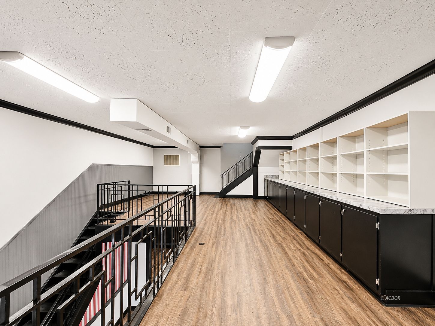 111 Court Property Photo 12