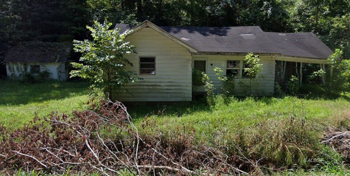 90 St Rt 790 Property Photo 1