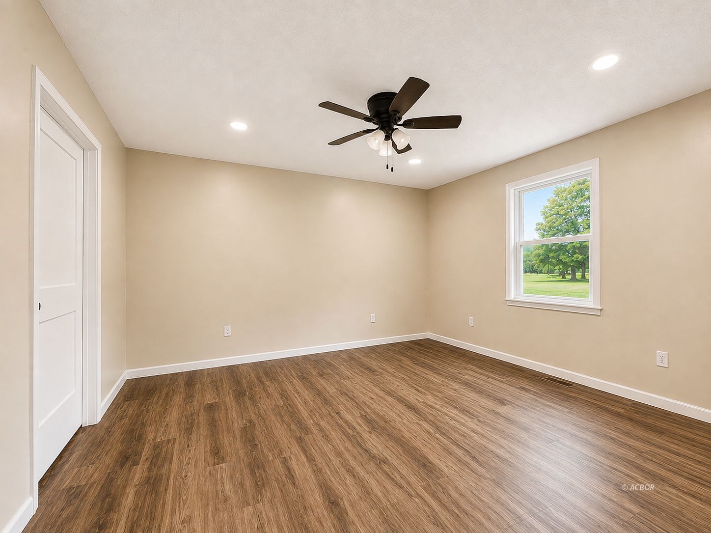 841 Roush Ln Property Photo 18
