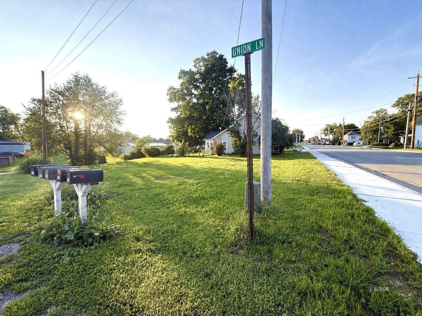 S Plains Rd Property Photo 4