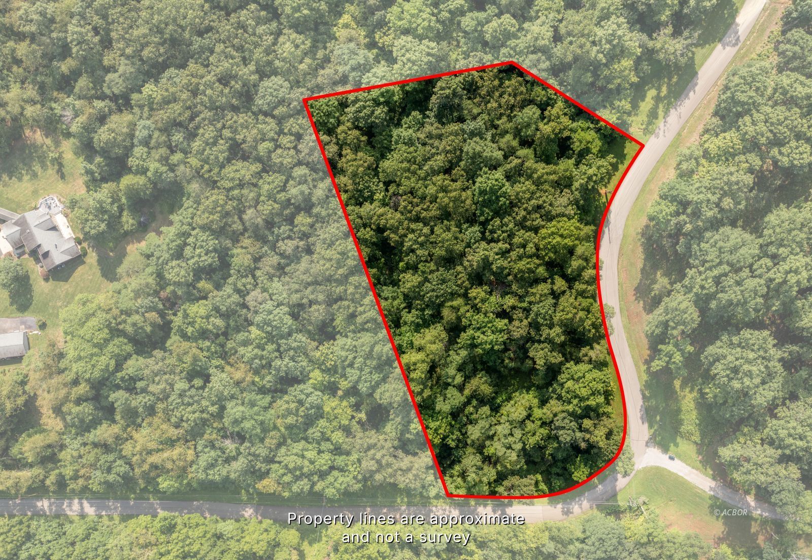 Oak Ridge Dr Property Photo 2