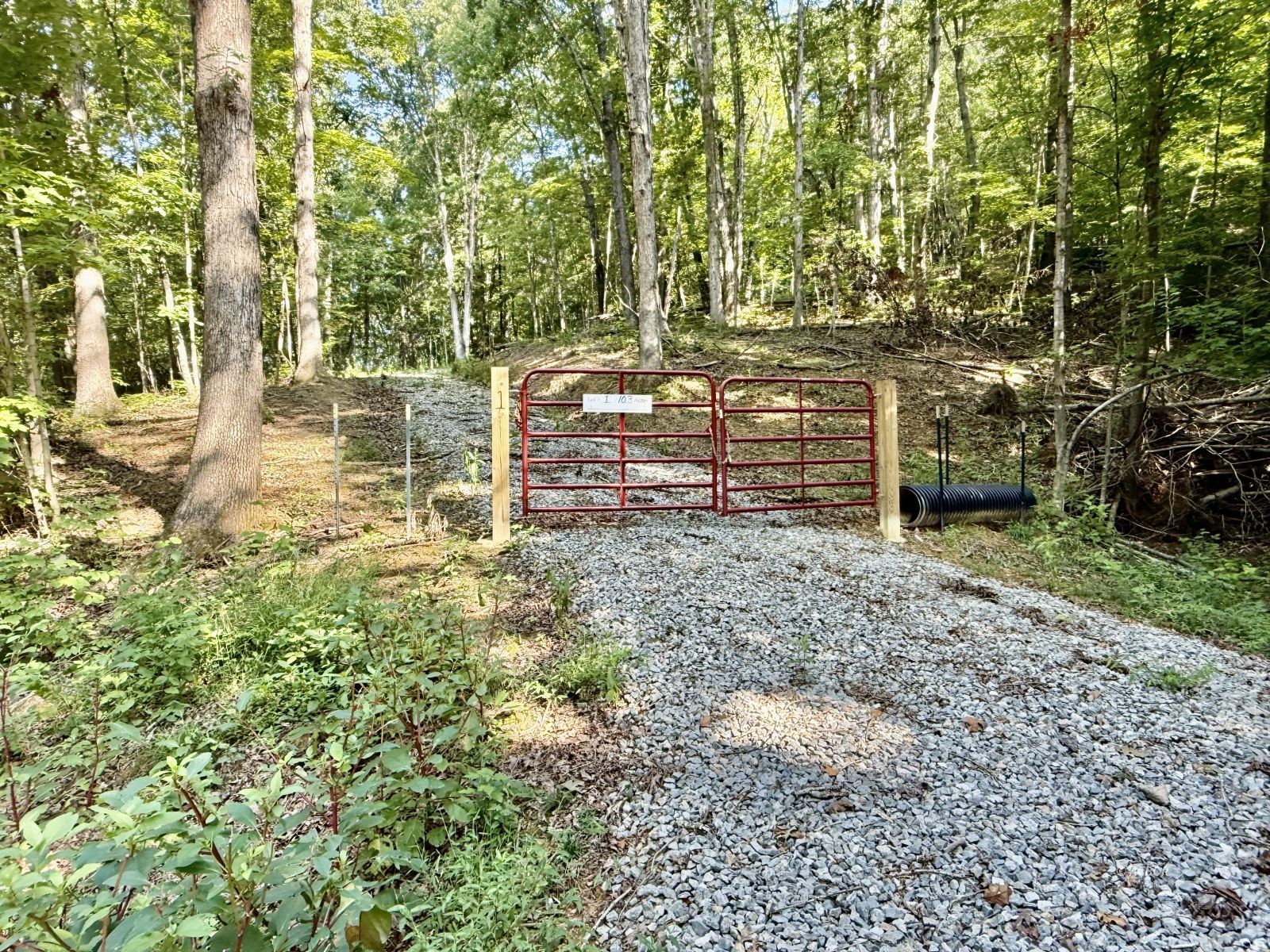 984 Nibert Rd Property Photo 1