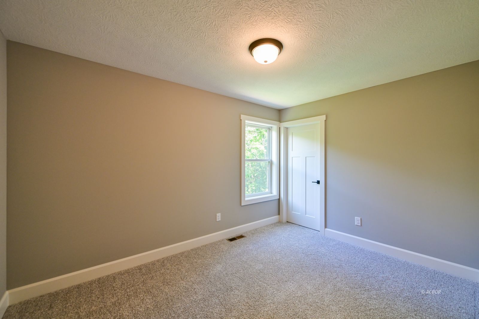 23 Walnut Ct Property Photo 30