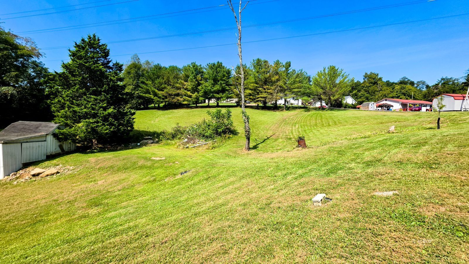 87 York Dr. Property Photo 25