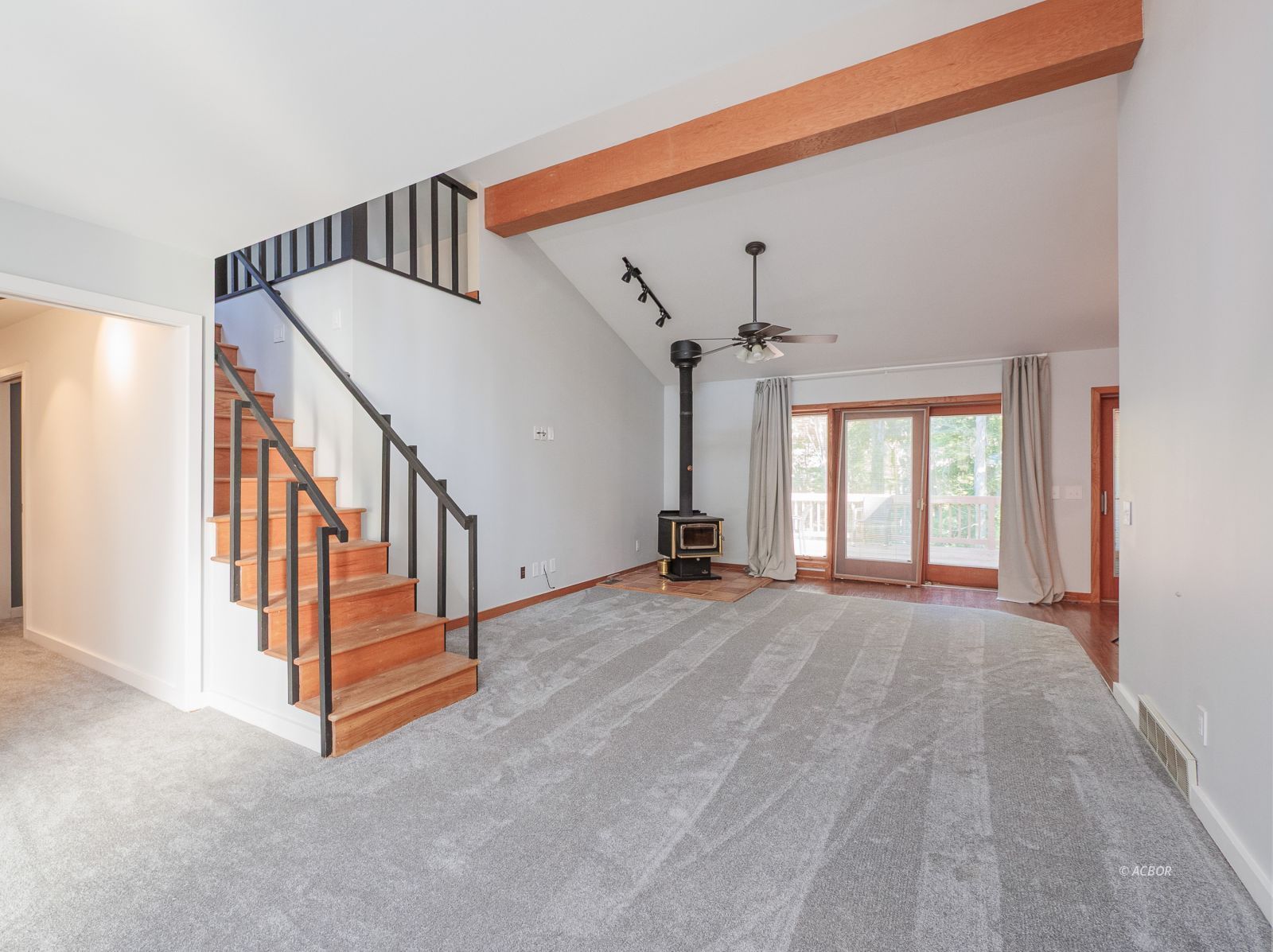 51 Nurad Rd Property Photo 4