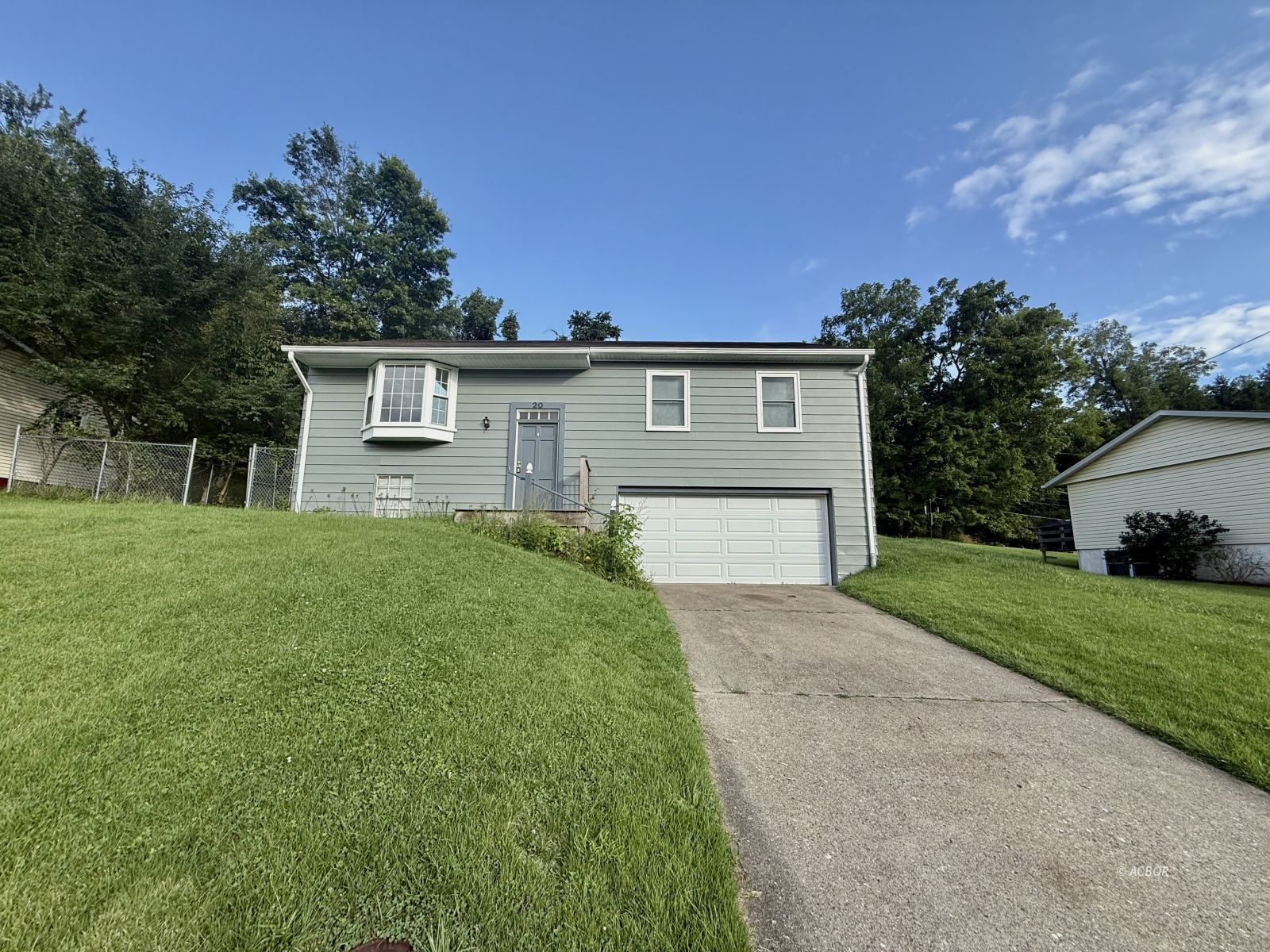 20 Berkeley Dr Property Photo 4