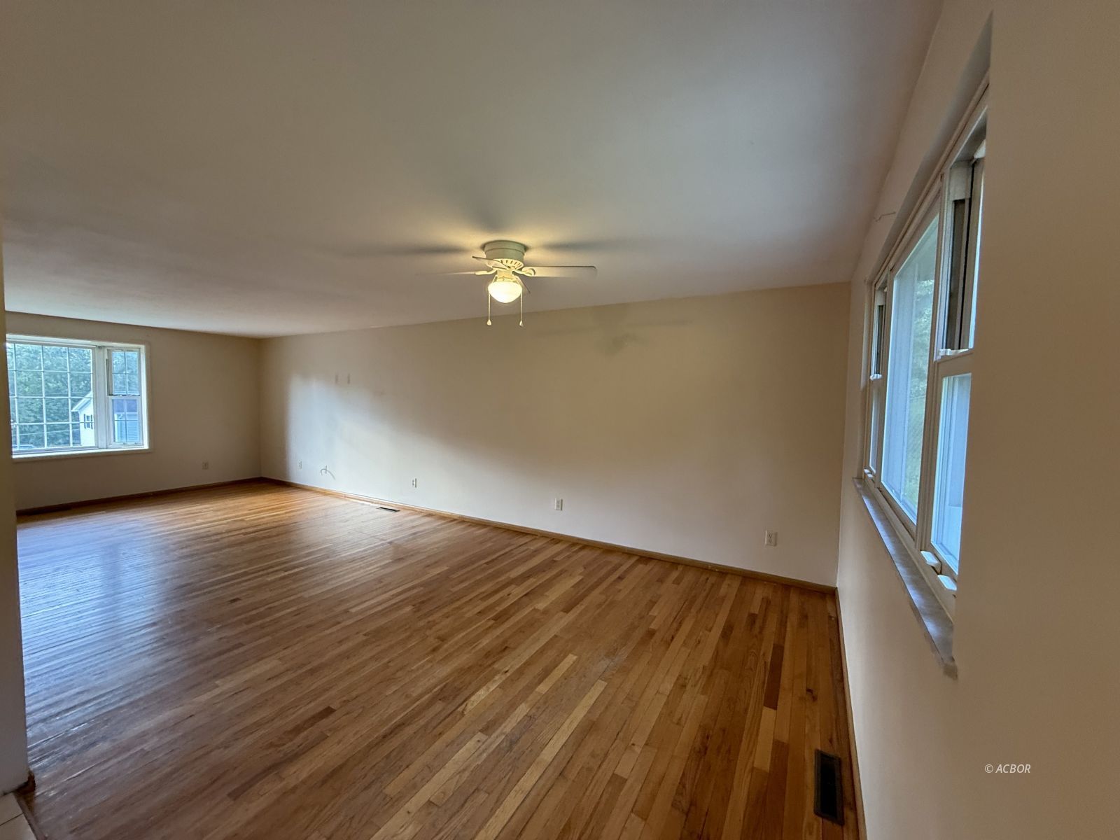 20 Berkeley Dr Property Photo 17