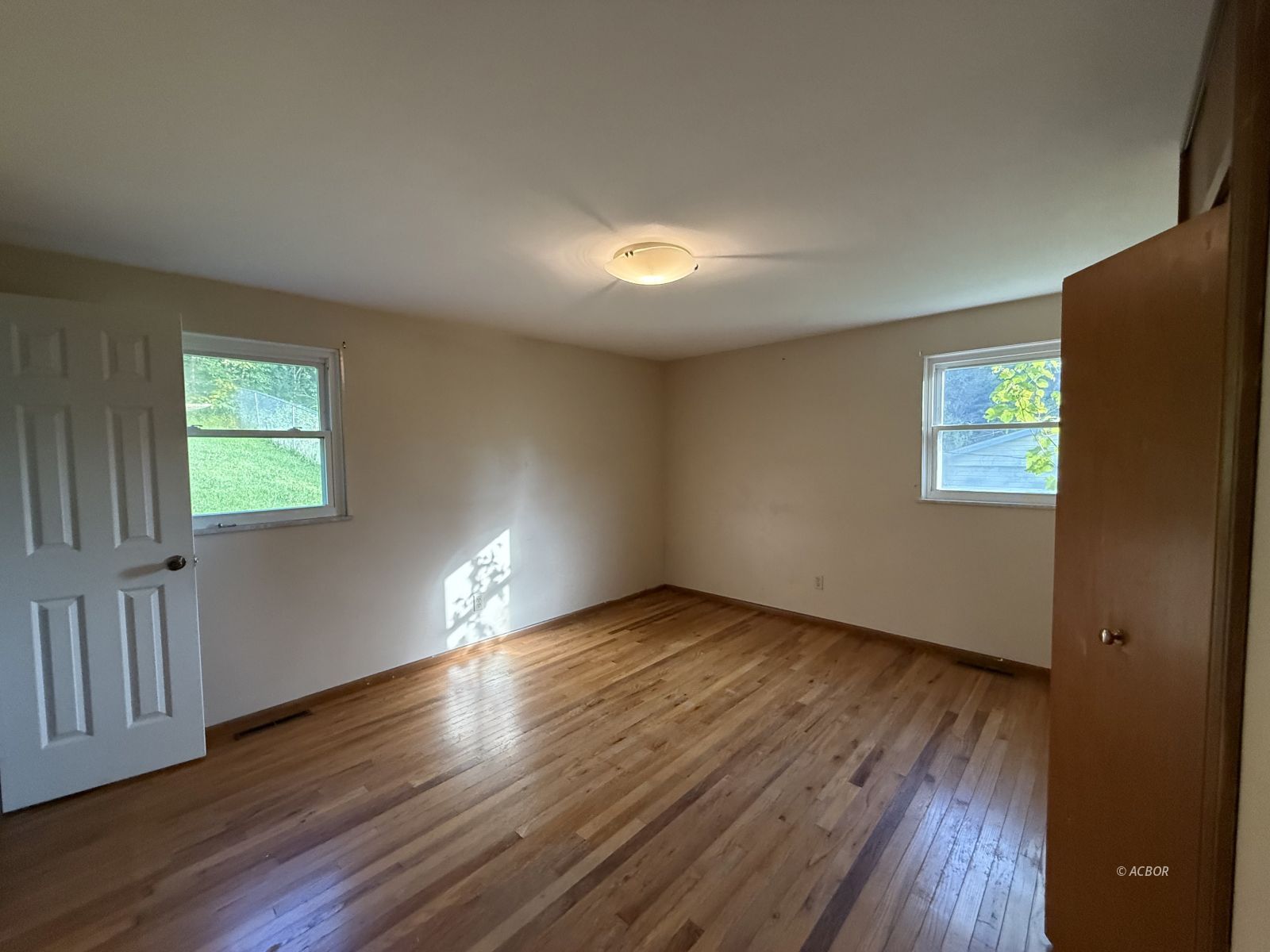 20 Berkeley Dr Property Photo 24