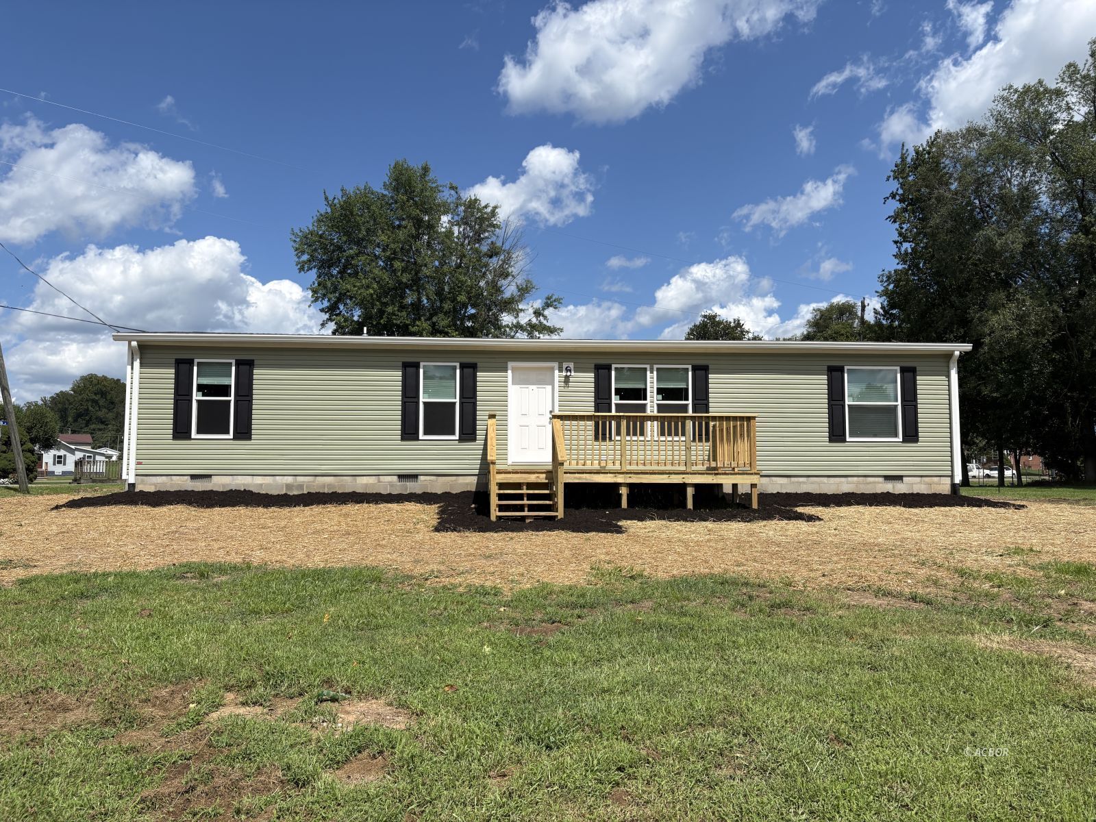 2293 5th Street Property Photo 1