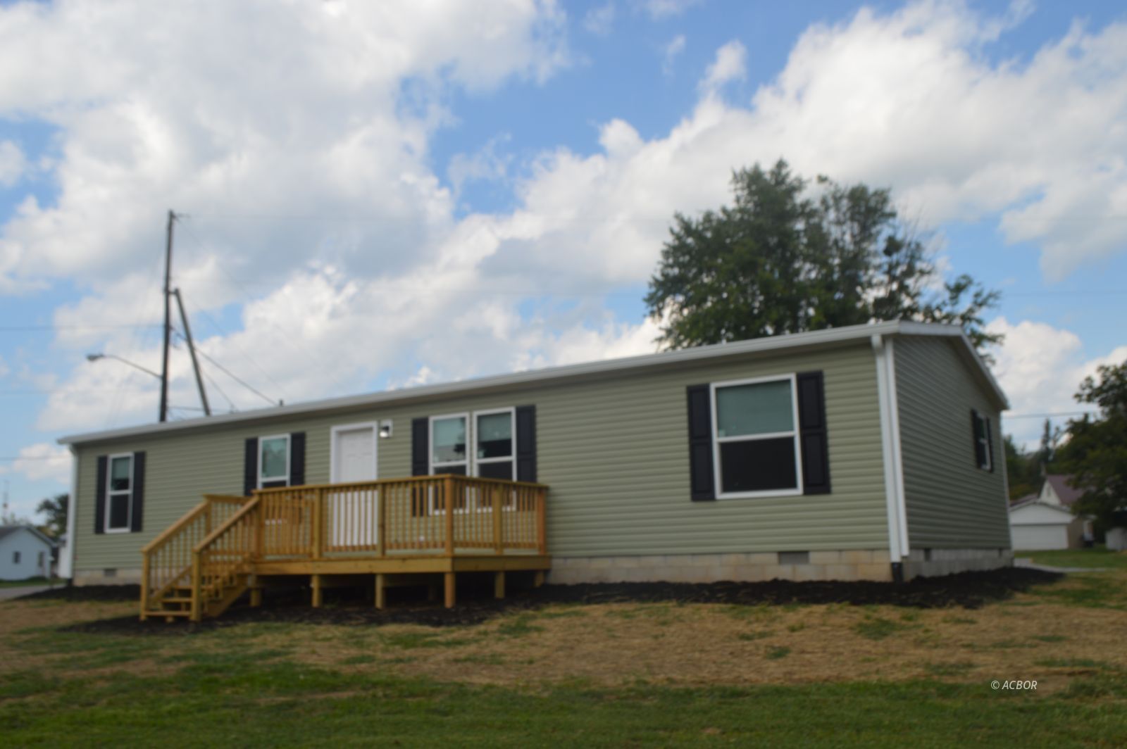 2293 5th Street Property Photo 3