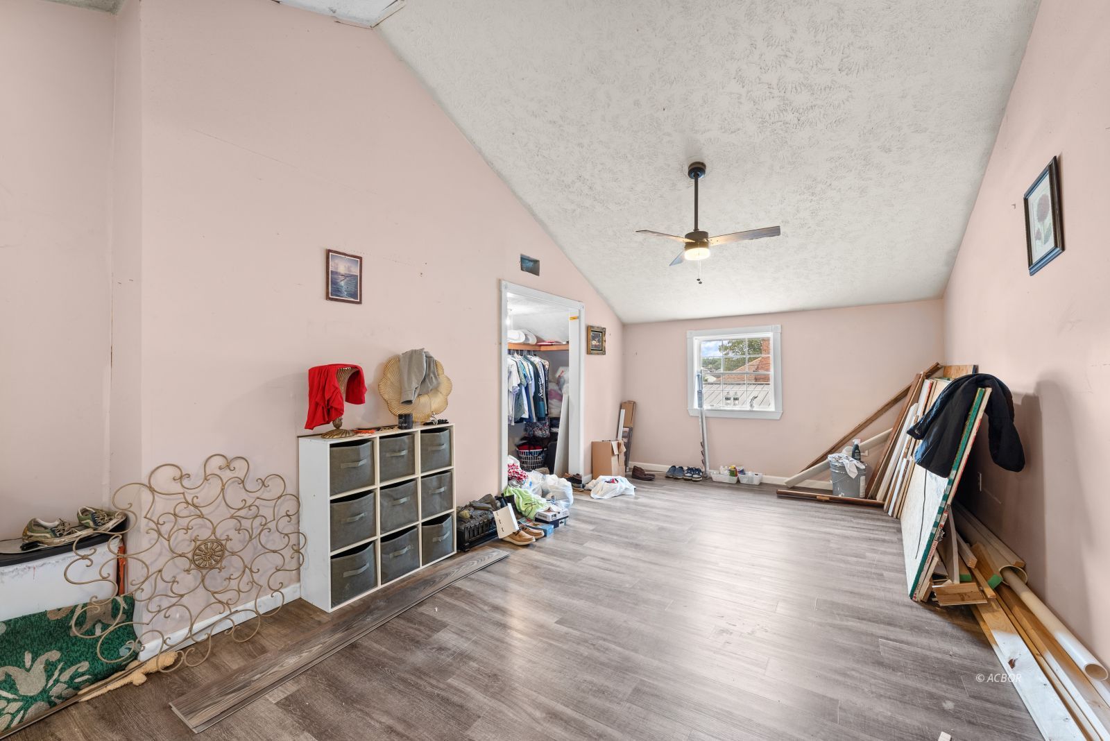 642 5th Ave. Property Photo 12
