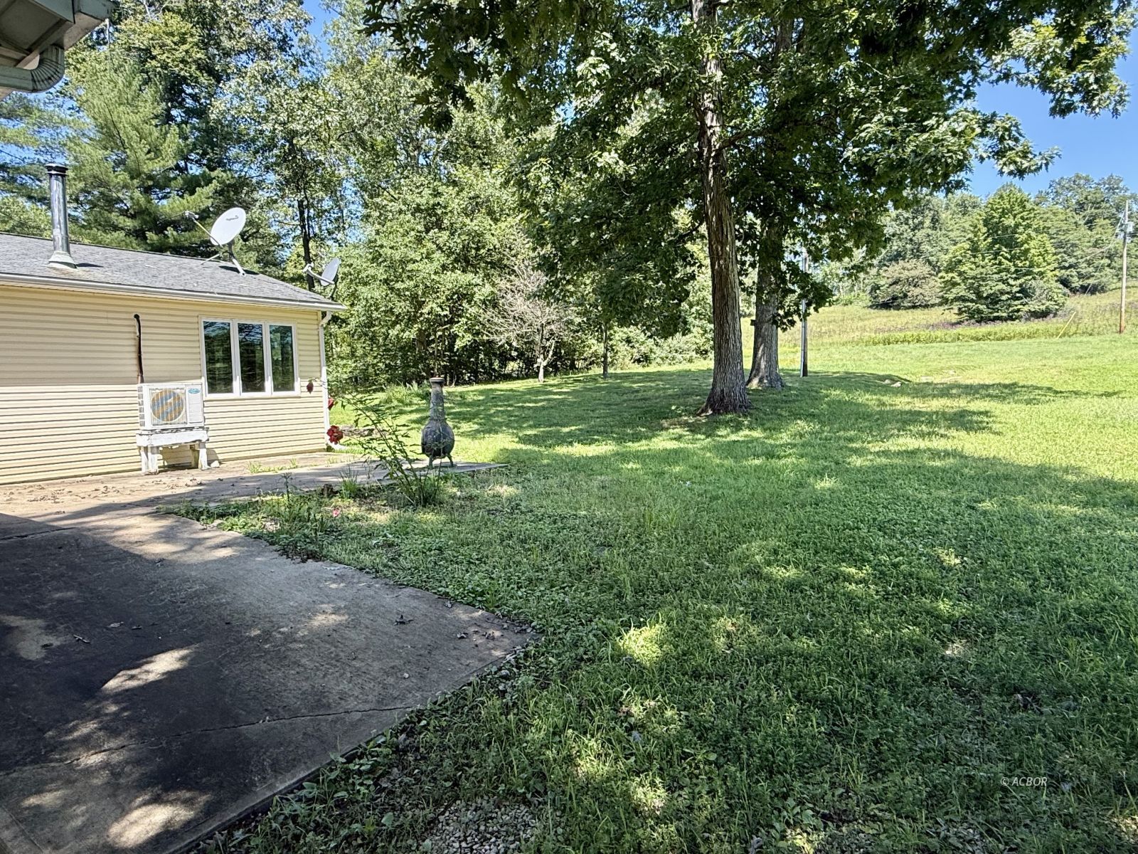 6410 Smith Run Rd Property Photo 3
