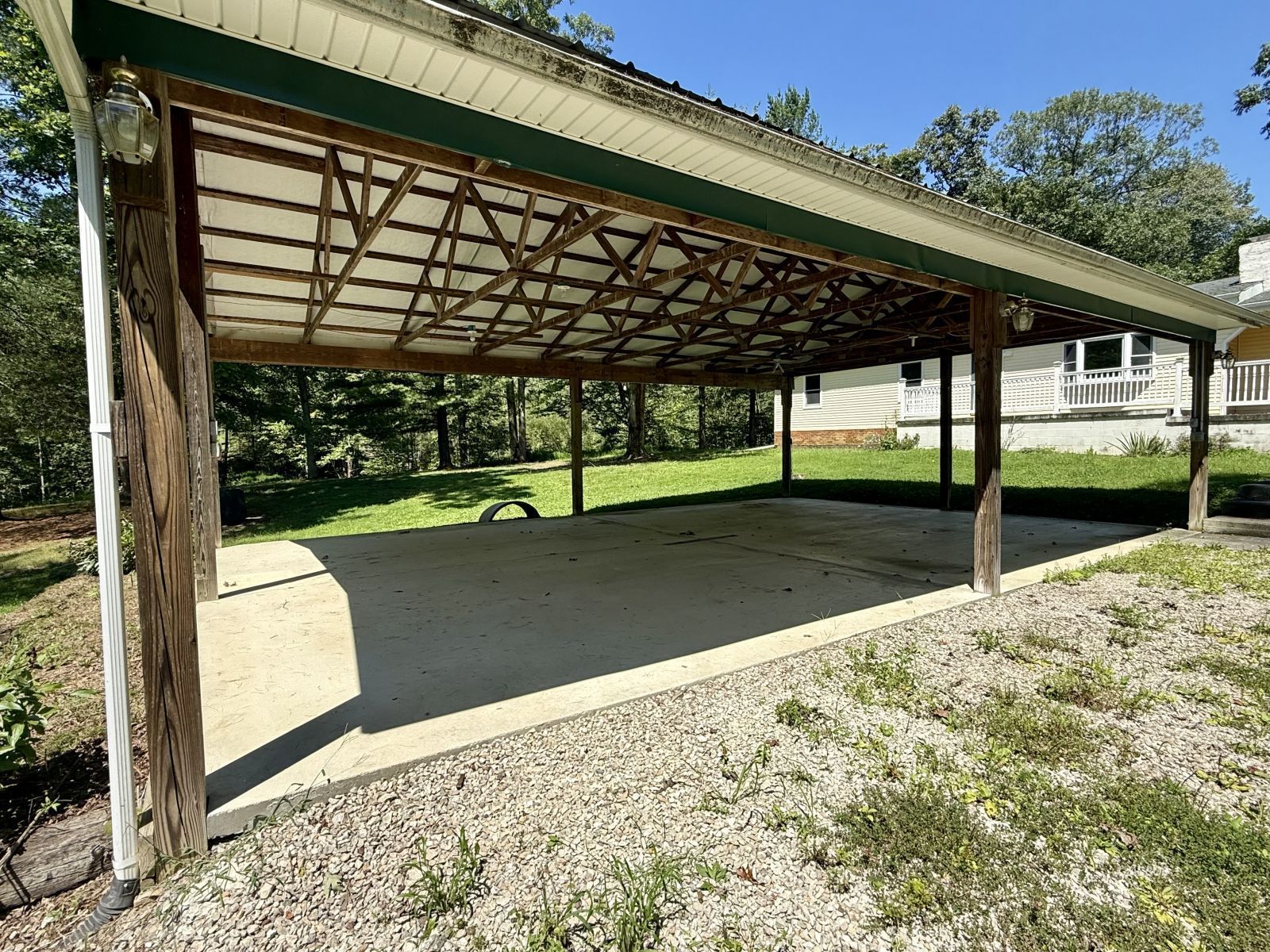 6410 Smith Run Rd Property Photo 8