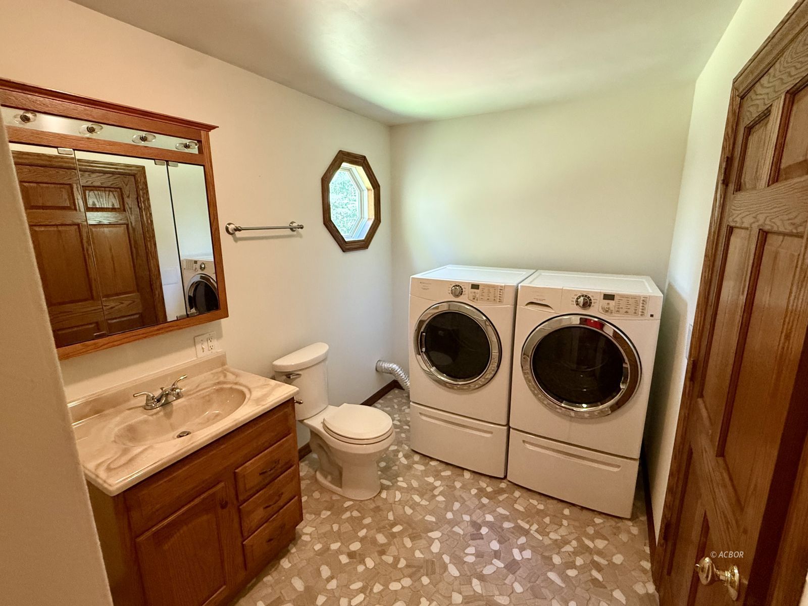 6410 Smith Run Rd Property Photo 21