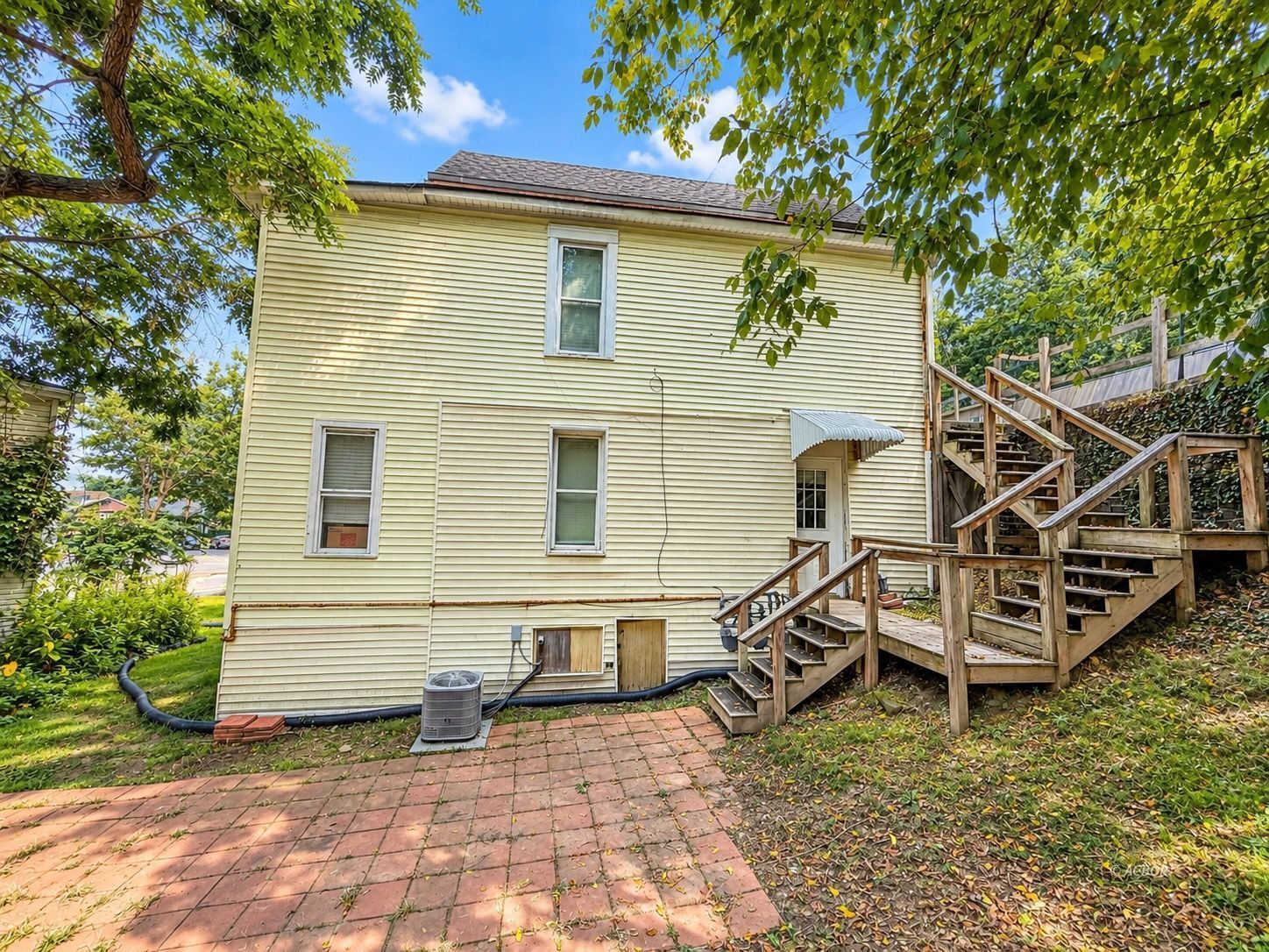 79 W Union St Property Photo 7