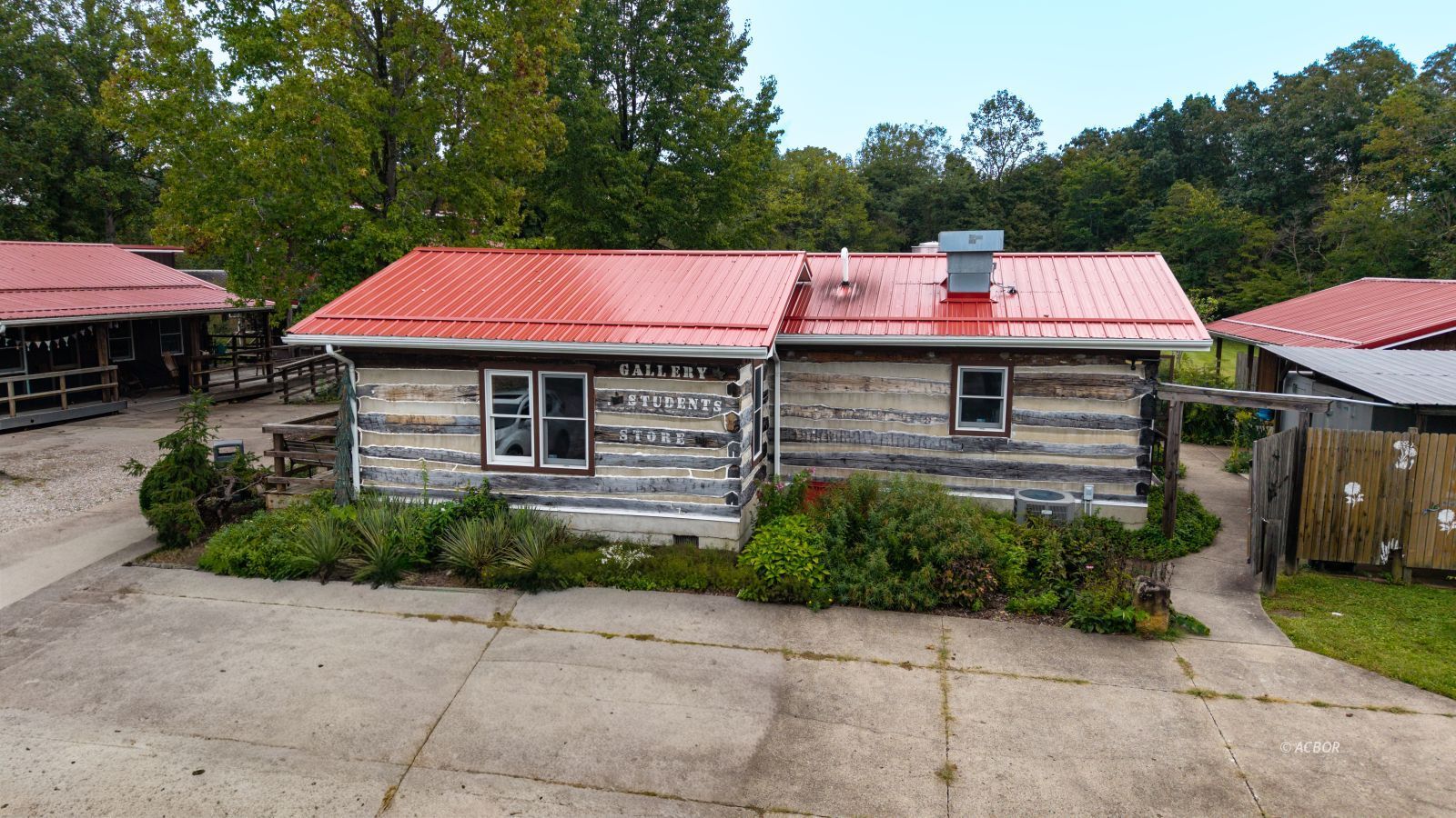 39495 St. Clair Rd Property Photo 14