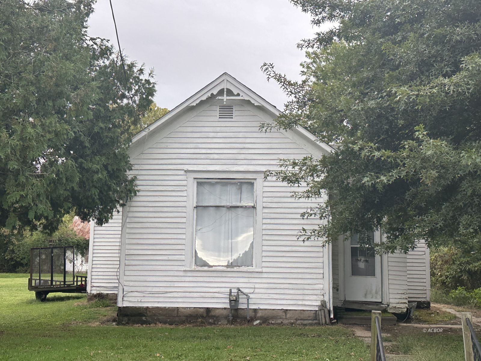 593 High St Property Photo 1