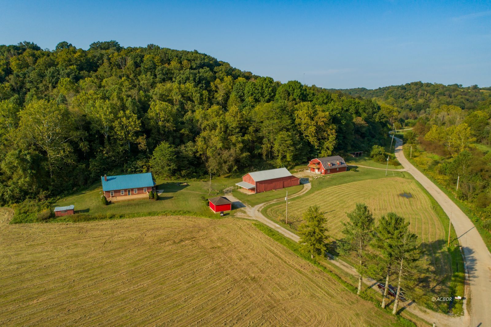 15636 Dutch Creek Rd Property Photo 1