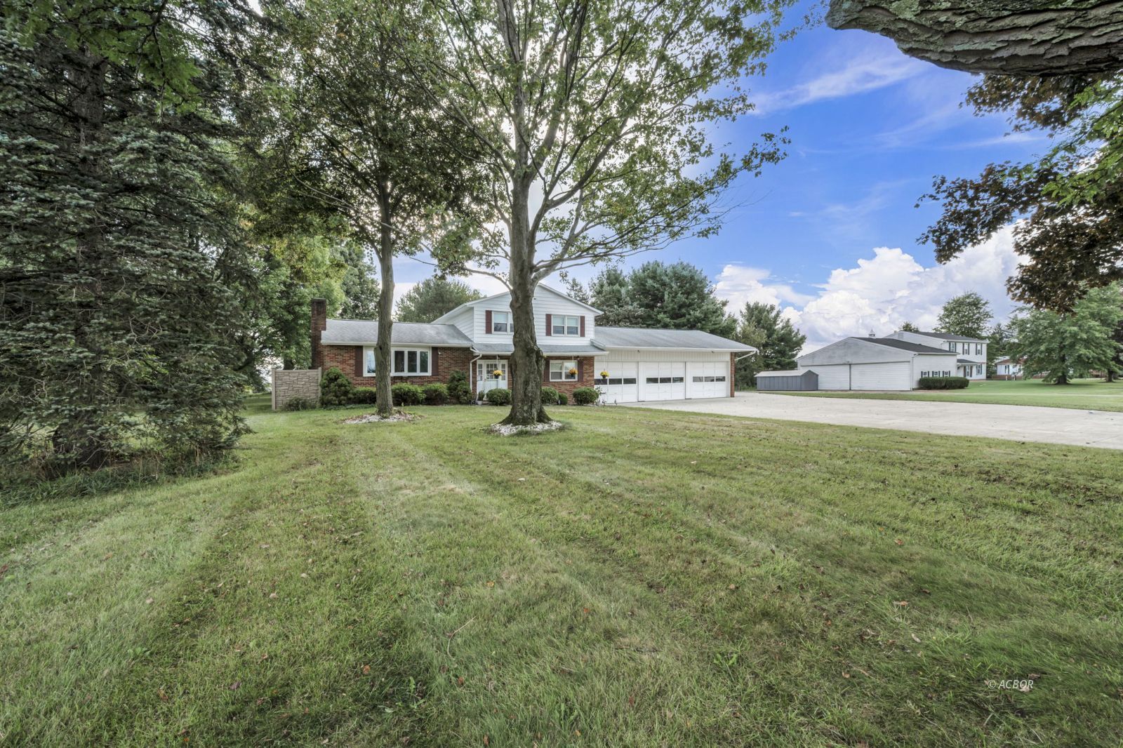 9037 Skypark Dr Property Photo 51