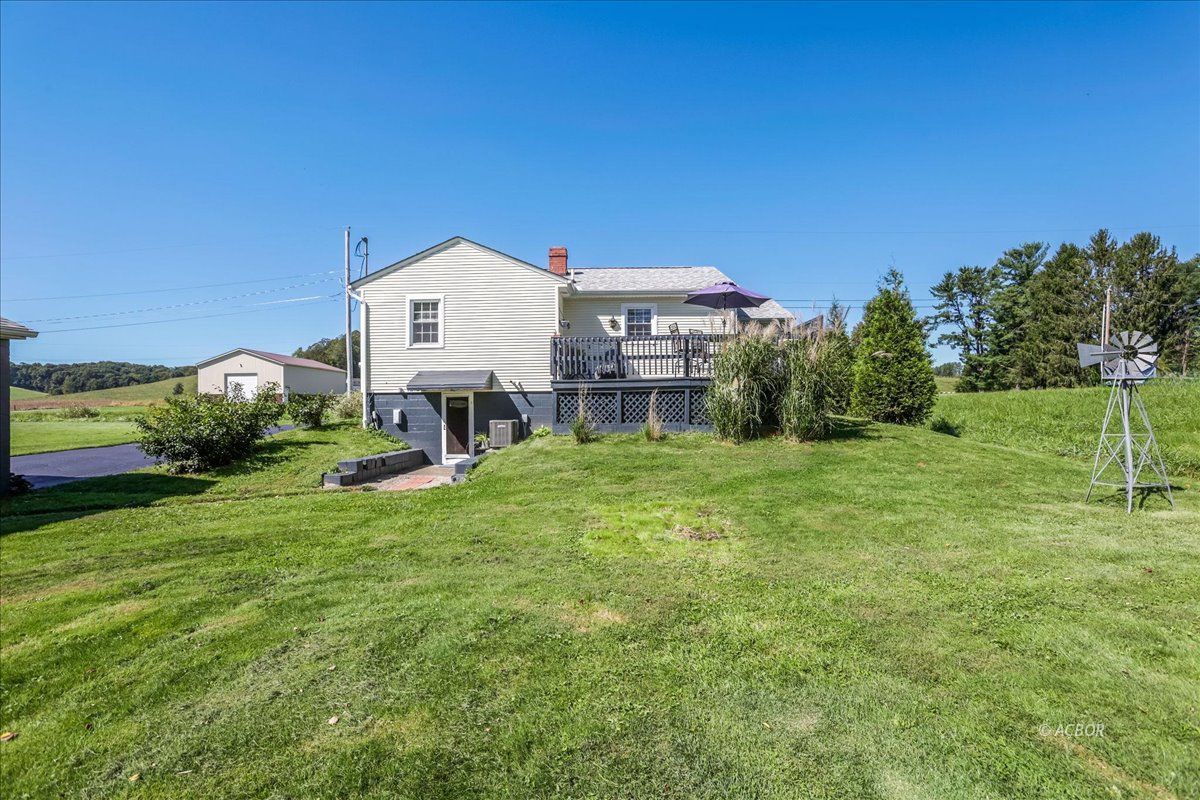 27265 Miller Rd Property Photo 41