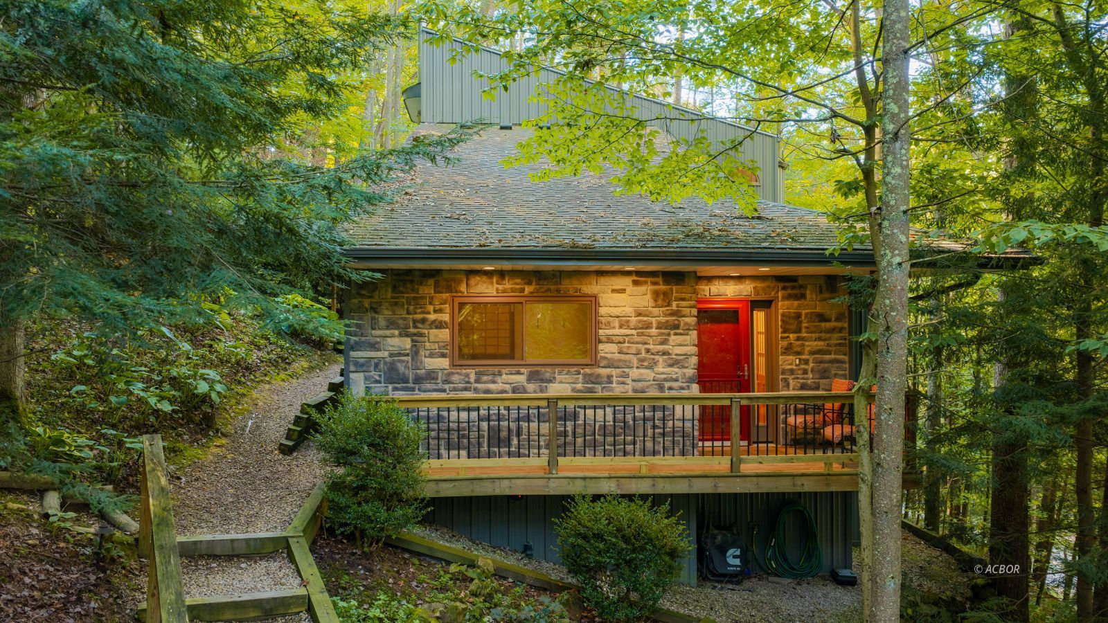 6686 State Route 356 Property Photo 1