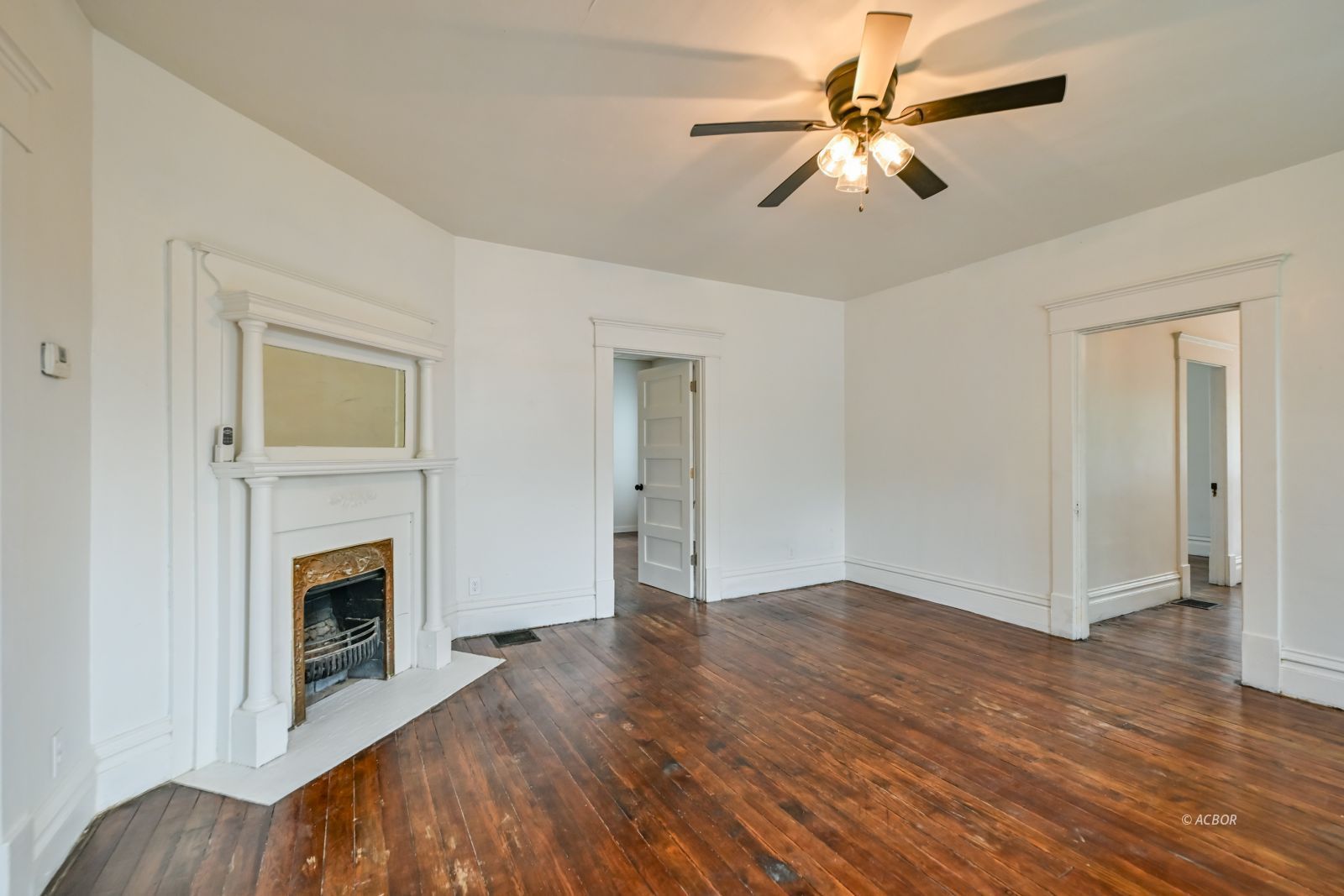 12 Ellis Ave Property Photo 11
