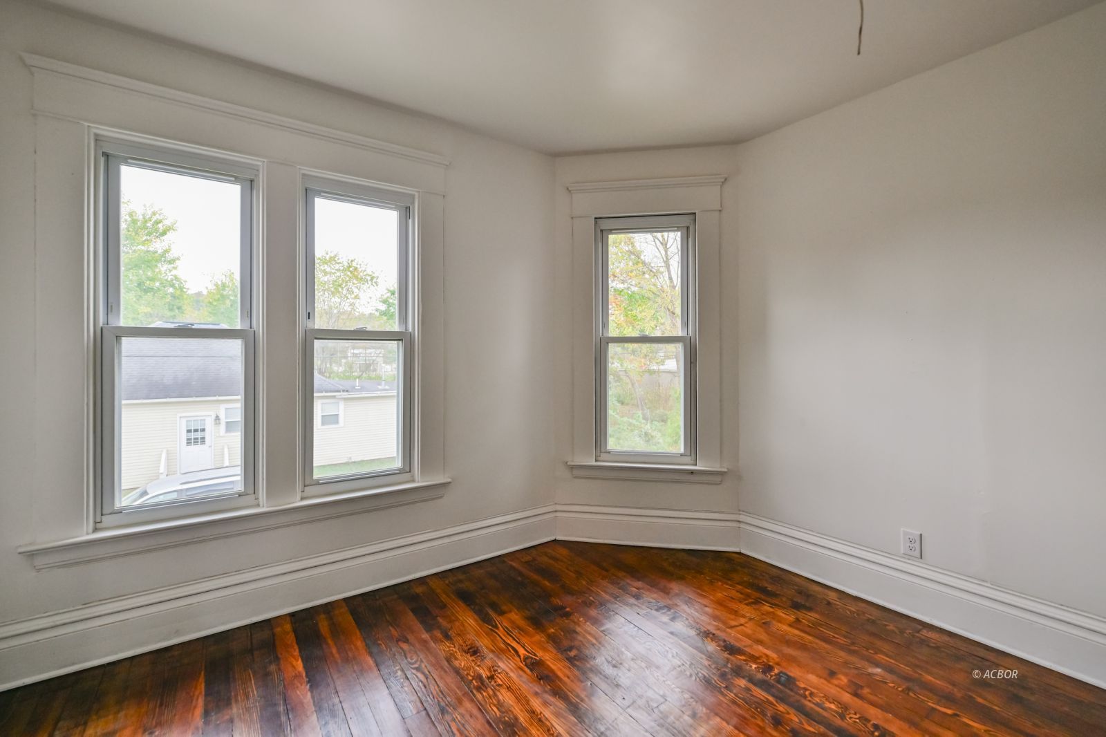 12 Ellis Ave Property Photo 32