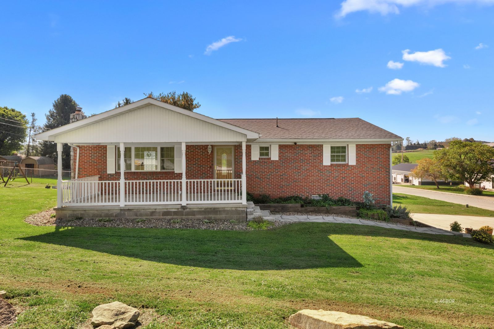 108 Deenie Dr Property Photo 1