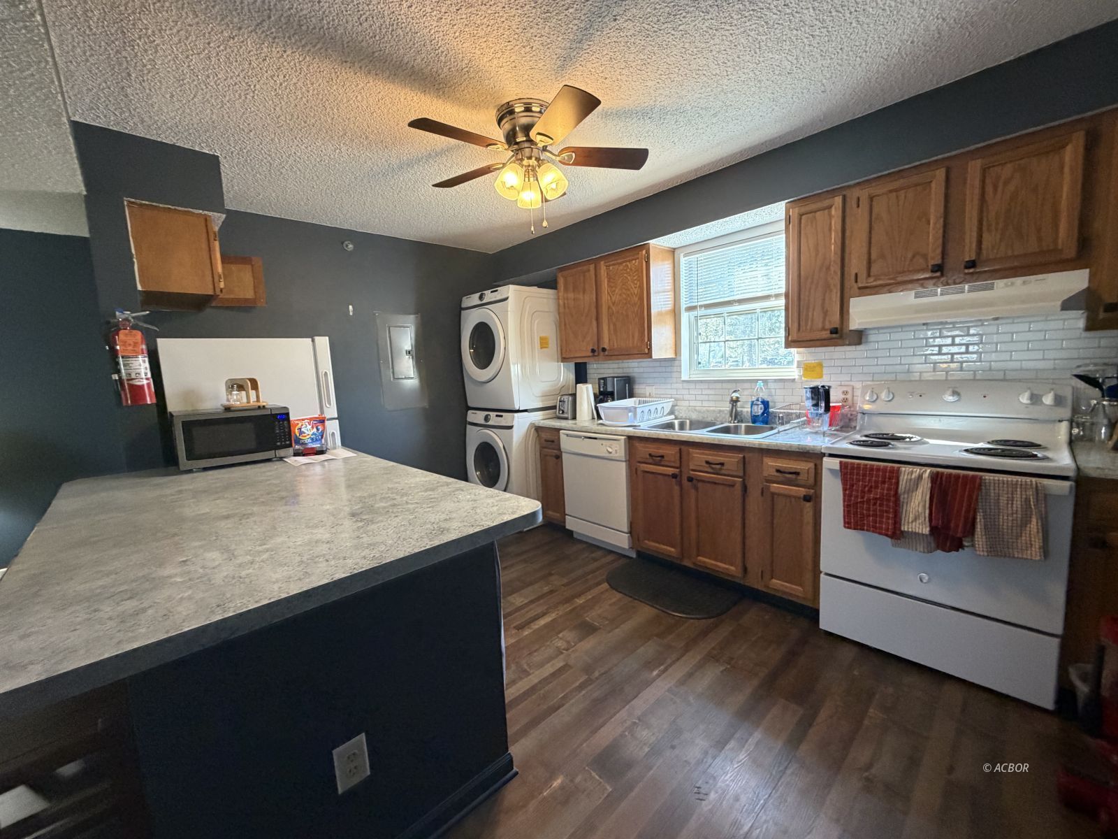 15 S Shafer St # 1504 Property Photo 1