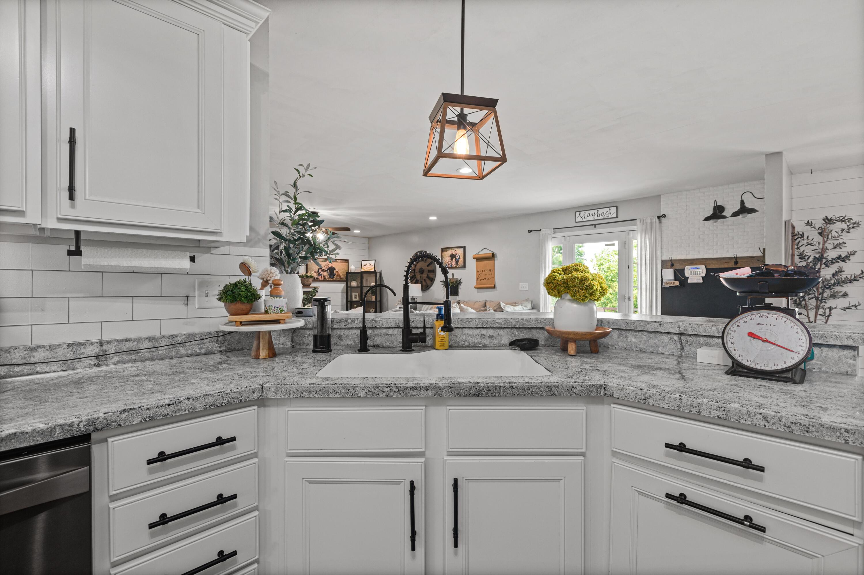 255 Squiresville Road Property Photo 13