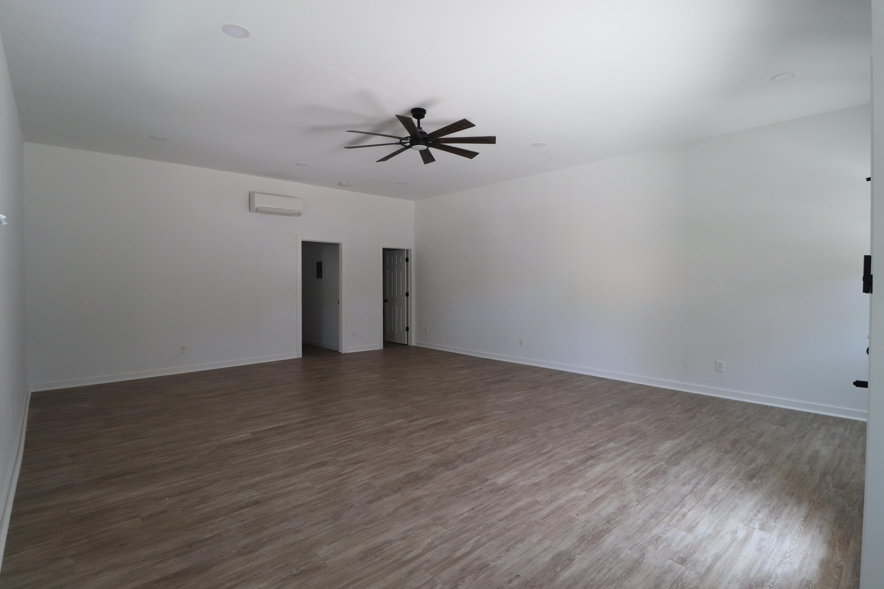 119 Main Street Property Photo