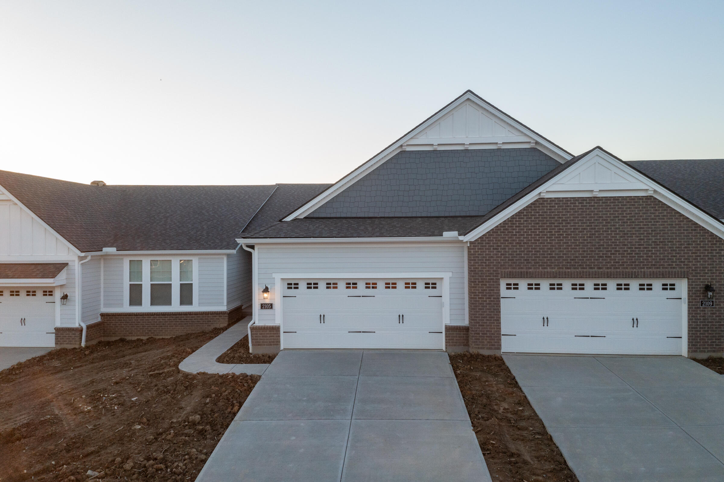 2105 Ridgeline Drive Property Photo 1