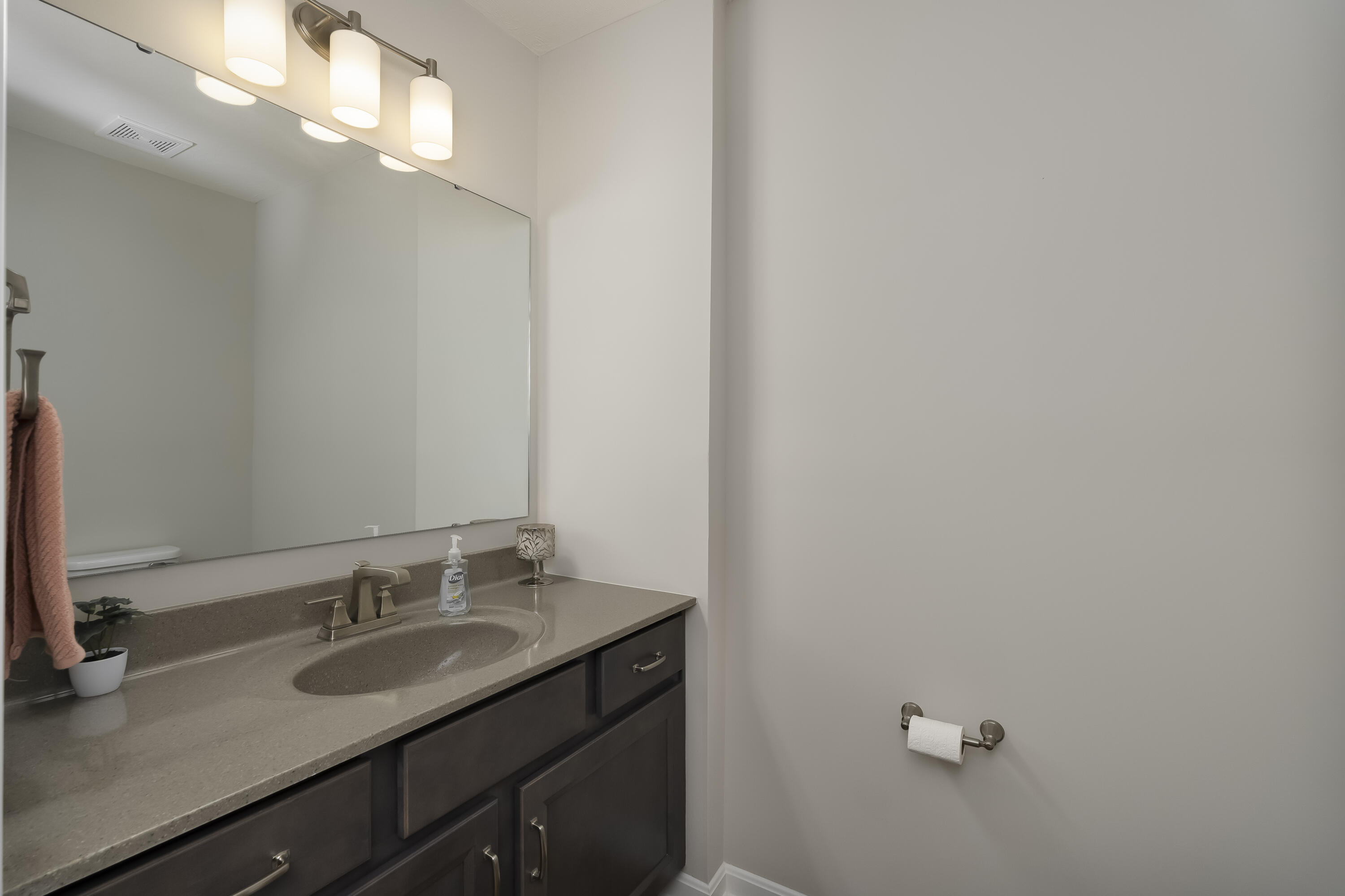 7525 Devonshire Drive Property Photo 10