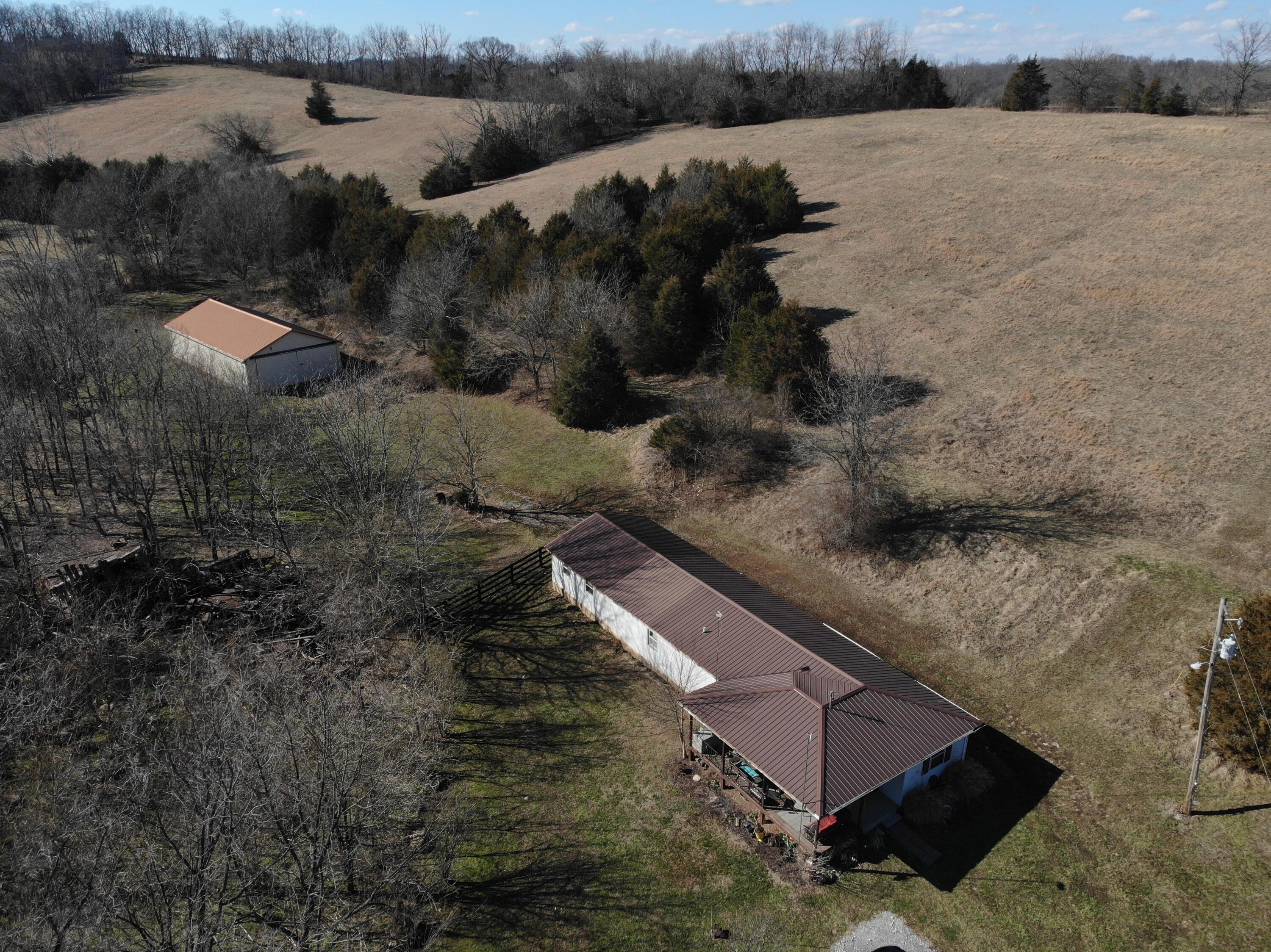 7055 Maysville Road Property Photo 1