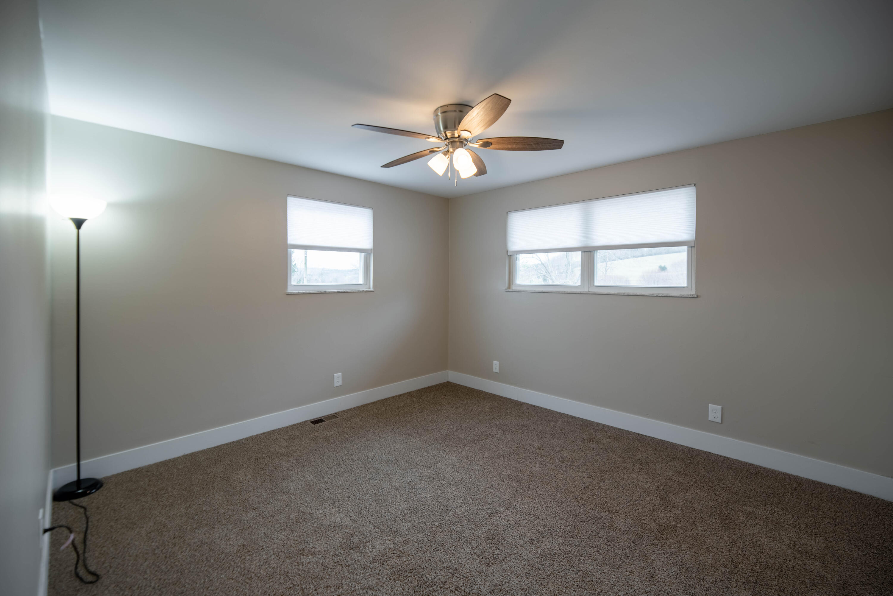 10 Valleyview Circle Property Photo 13