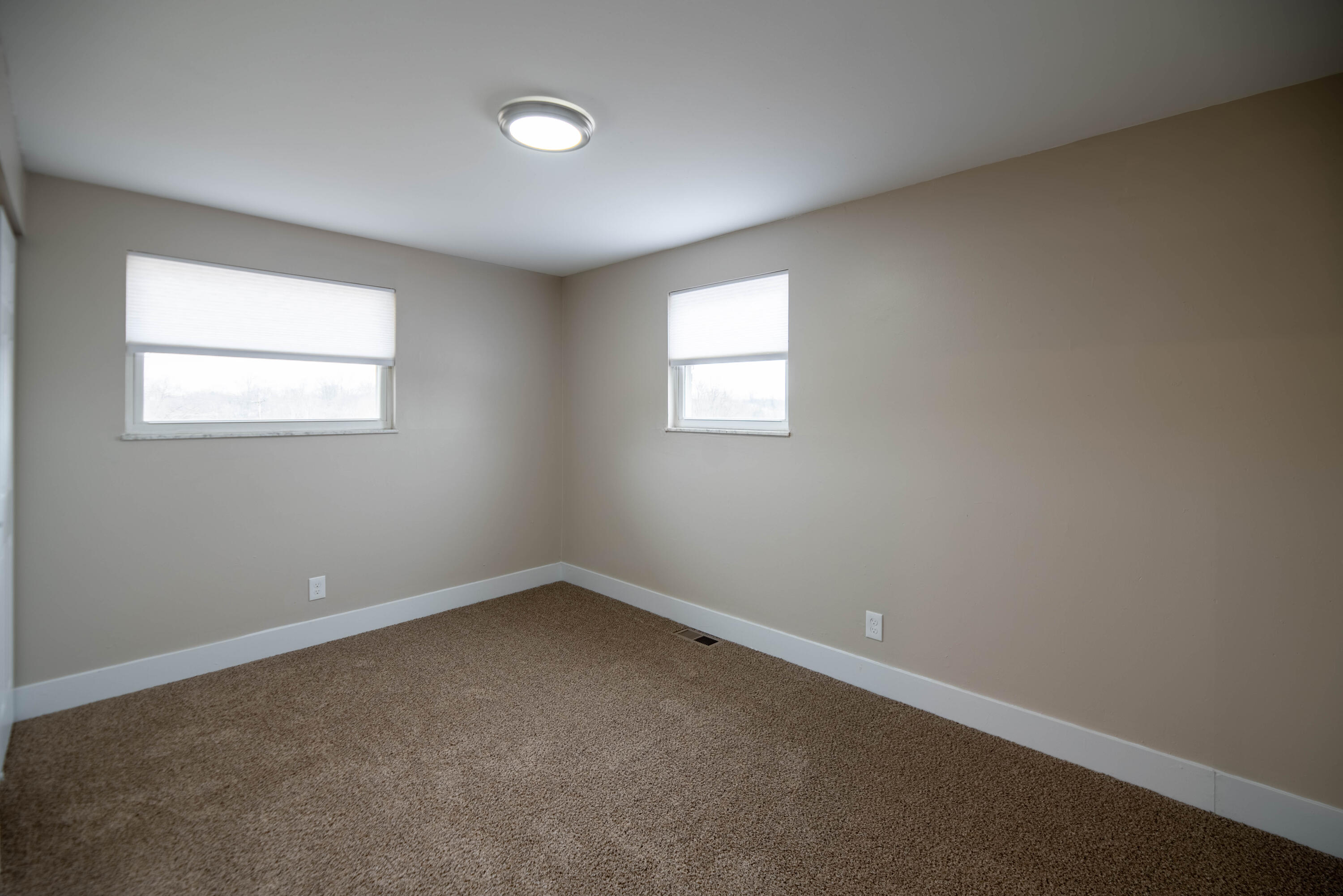 10 Valleyview Circle Property Photo 17