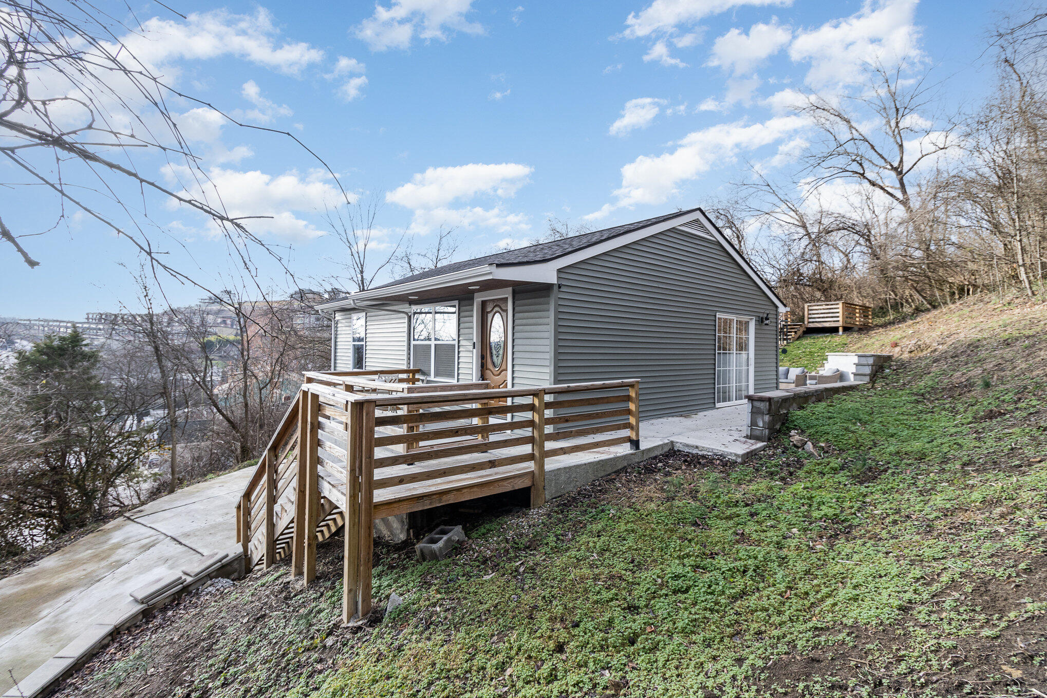 899 Worth Street Property Photo 1