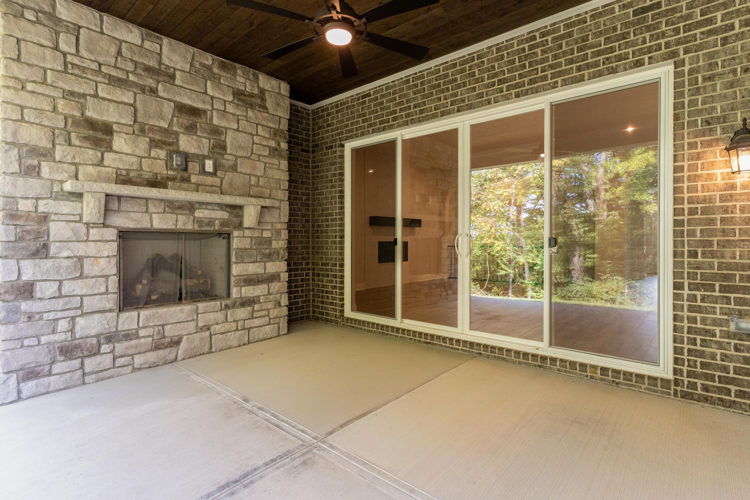 2752 River Birch Drive Property Photo 17