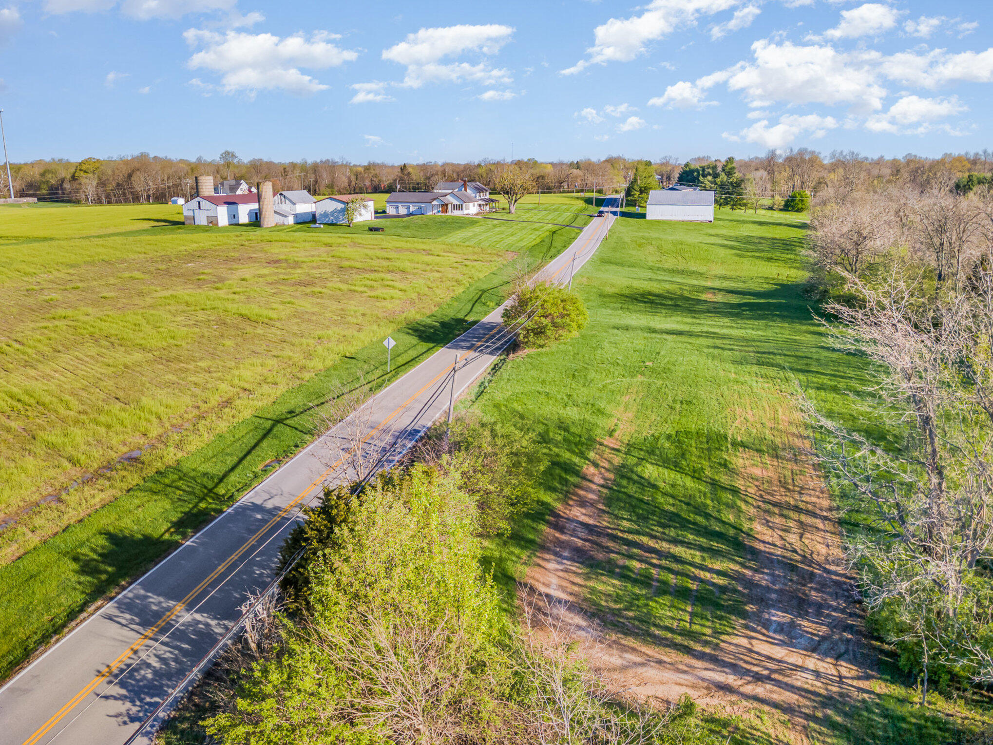 7620 E Bend Road Property Photo 9