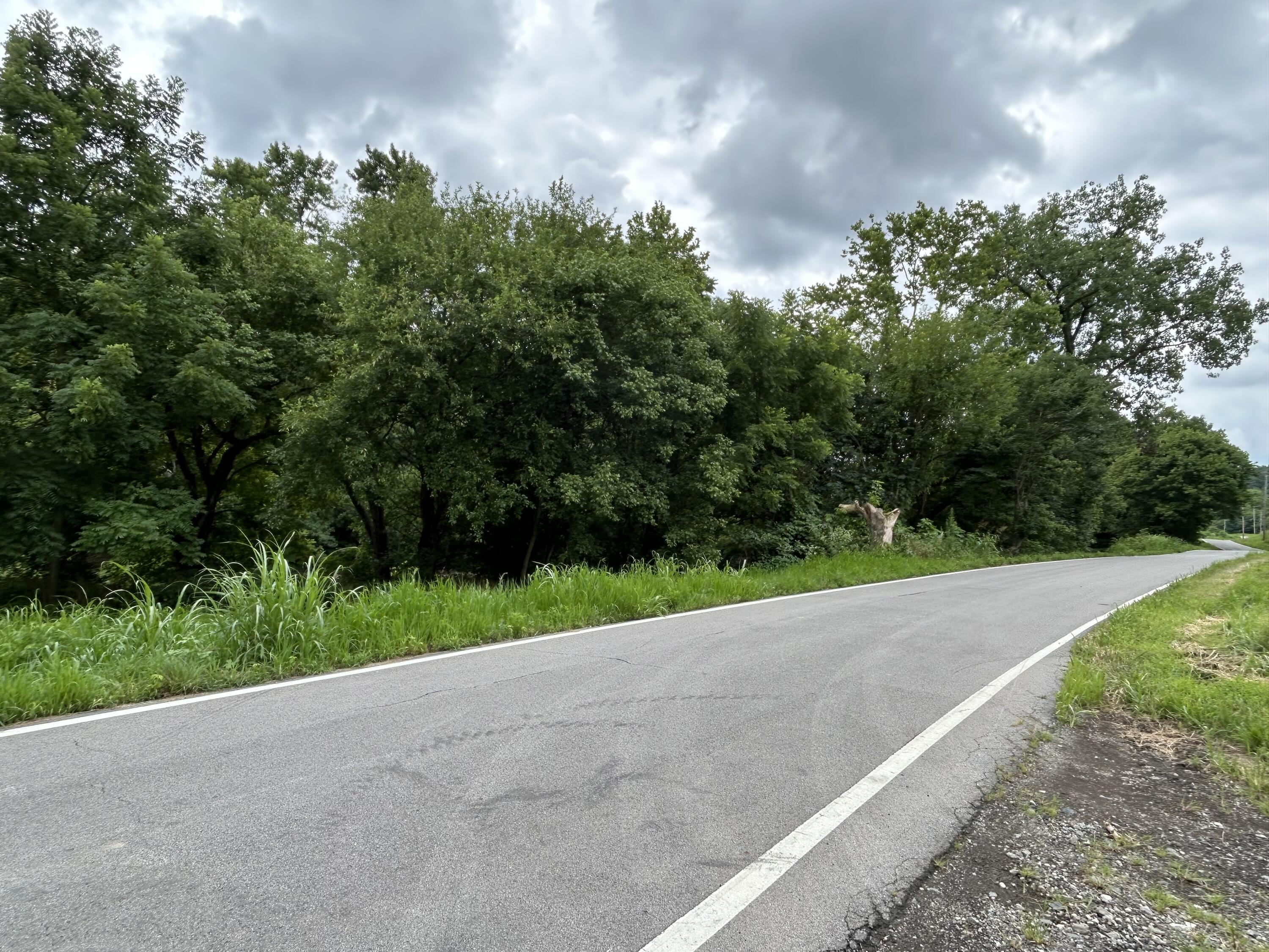 4285 Hwy 467 Property Photo 6