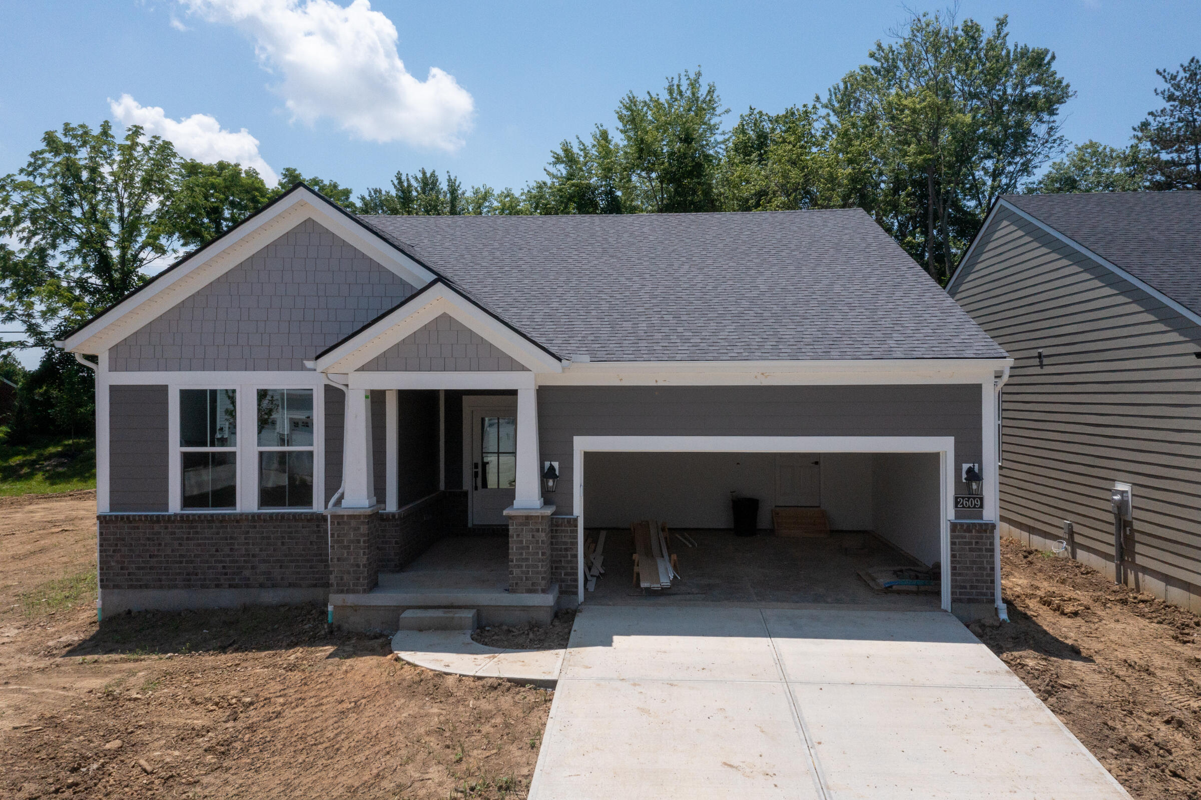 2609 Timberside Drive Property Photo 1