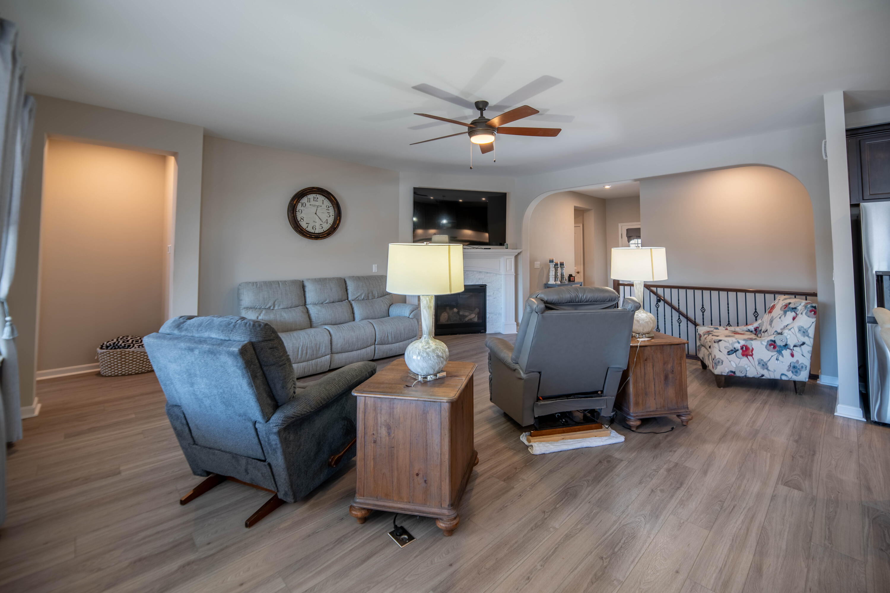 3852 Sherbourne Drive Property Photo 13