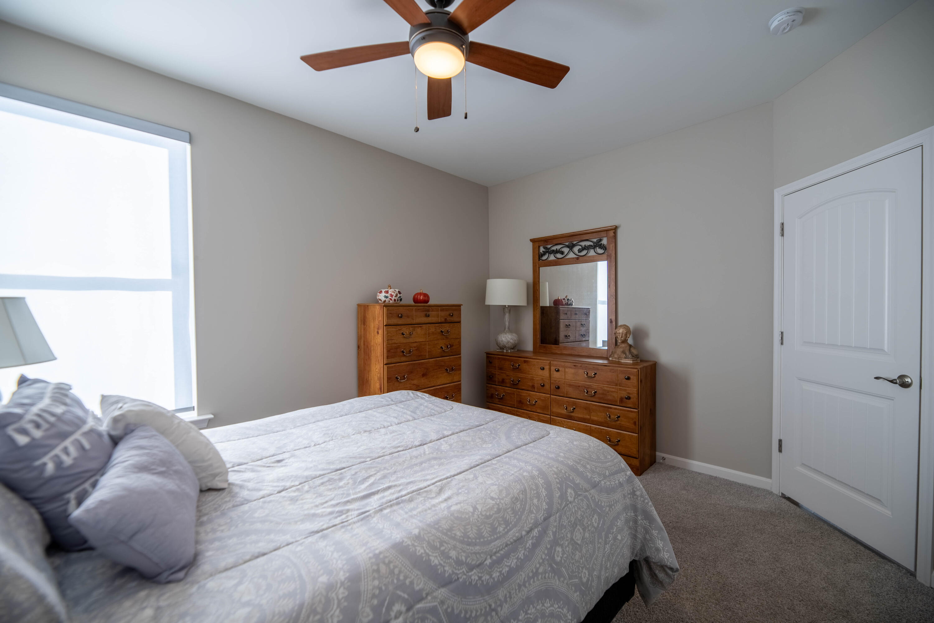 3852 Sherbourne Drive Property Photo 21