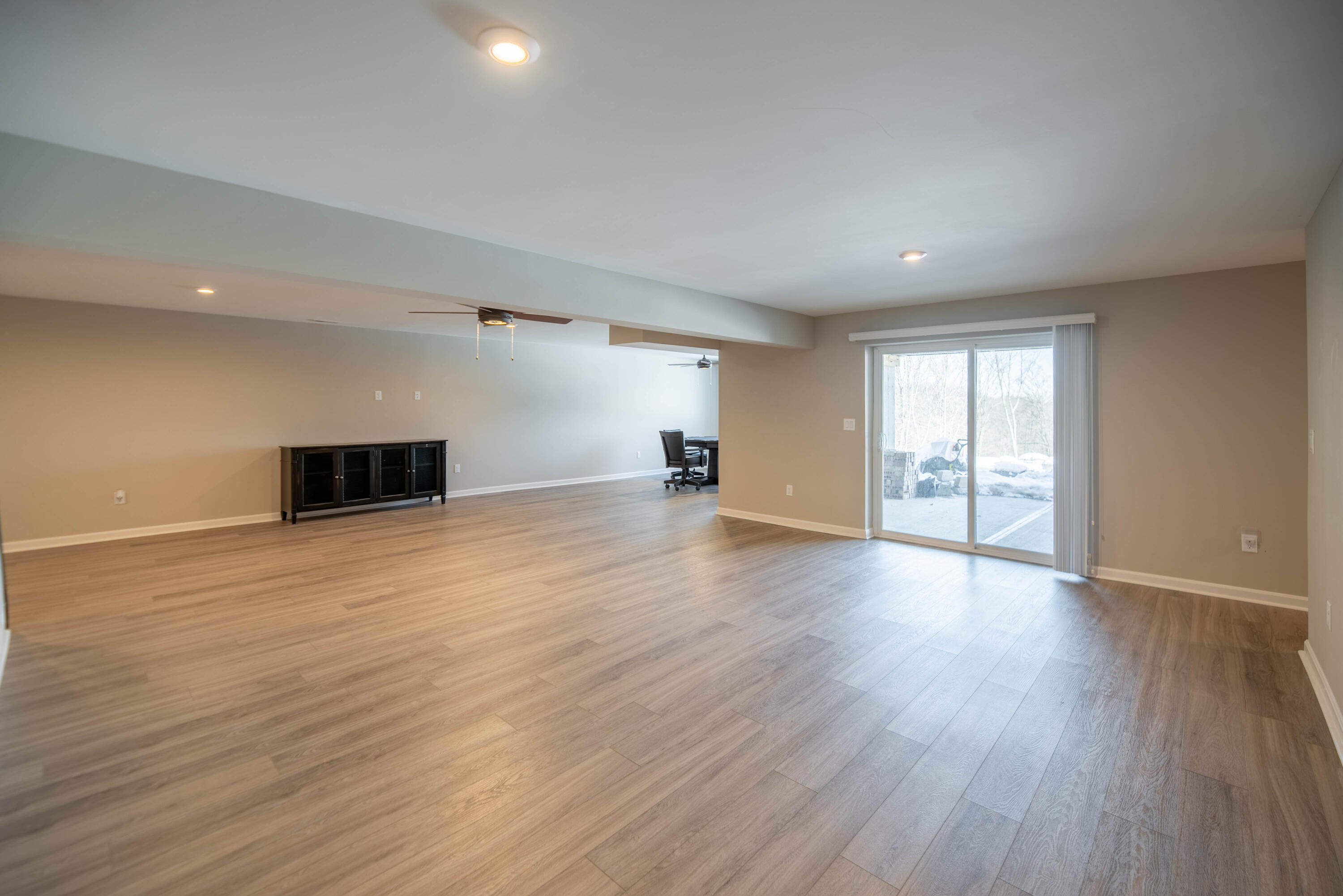 3852 Sherbourne Drive Property Photo 27