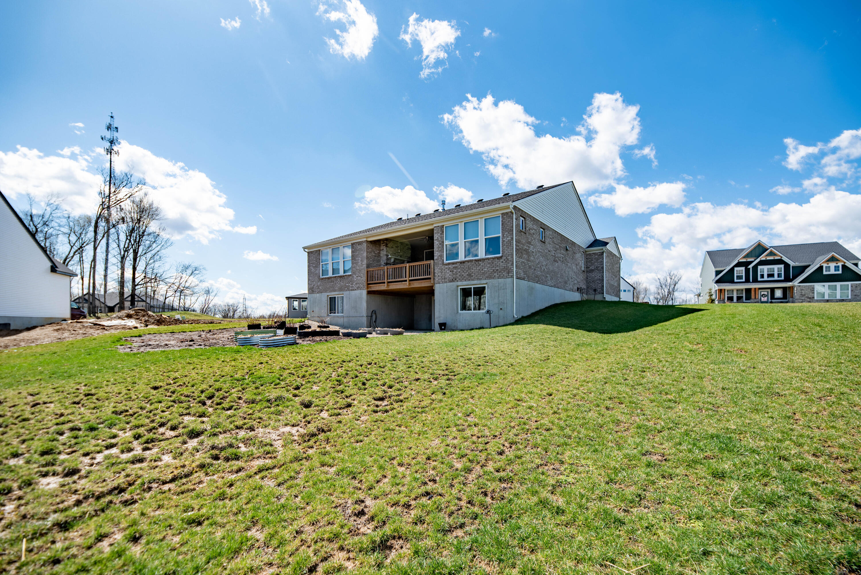 3852 Sherbourne Drive Property Photo 42