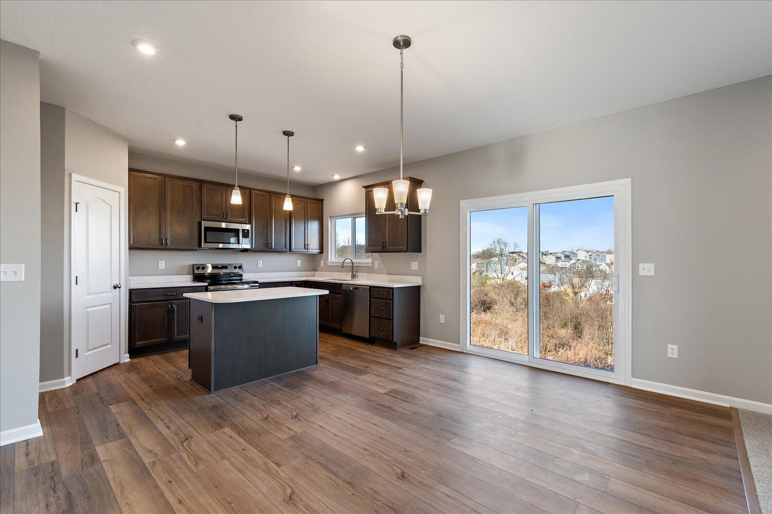 1368 Independence Road Property Photo 6