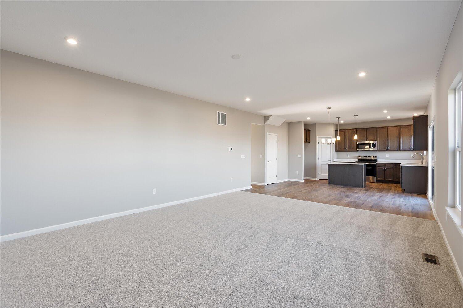 1368 Independence Road Property Photo 12