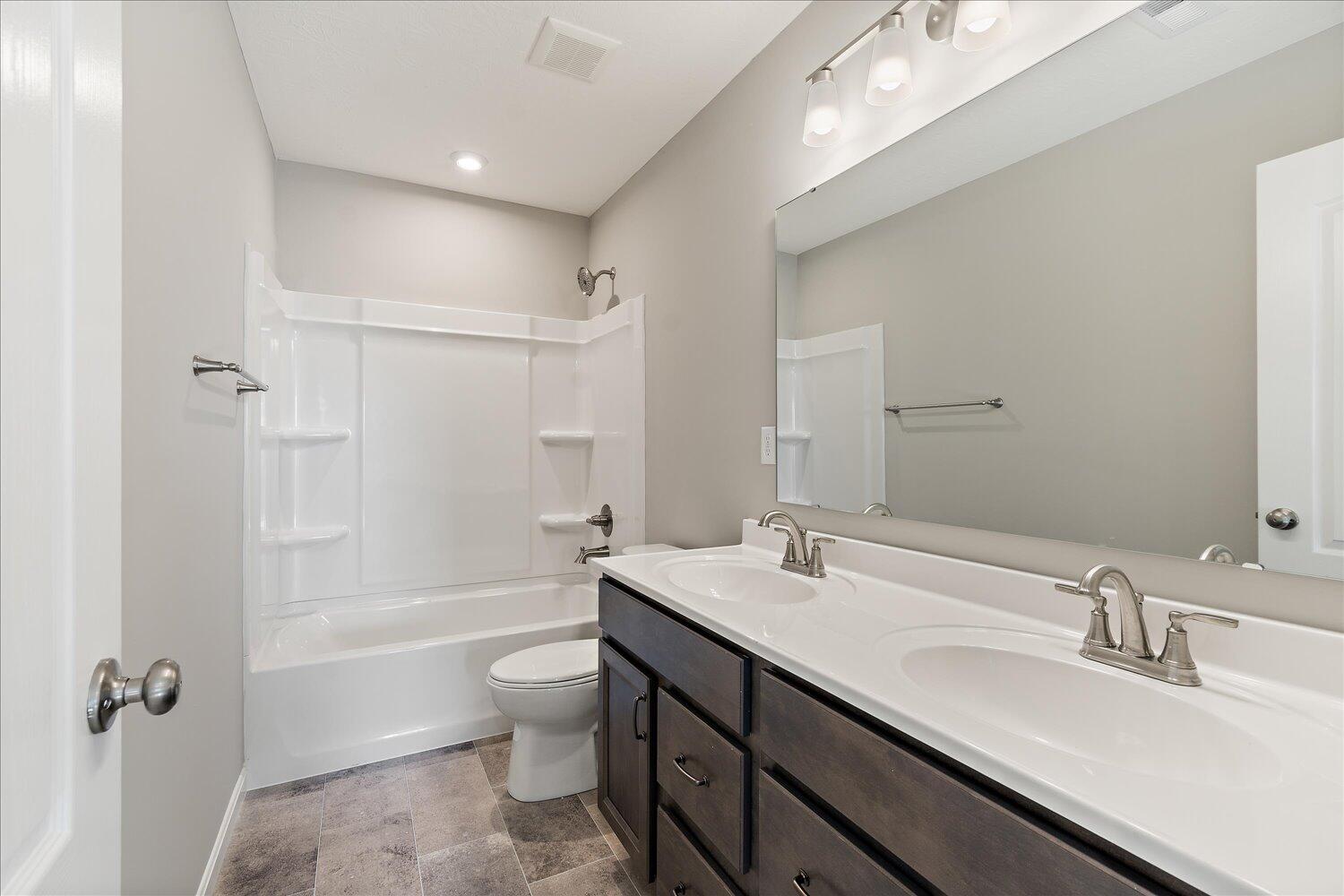 1368 Independence Road Property Photo 27