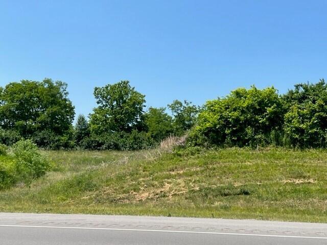 129 S Main Street Property Photo 6