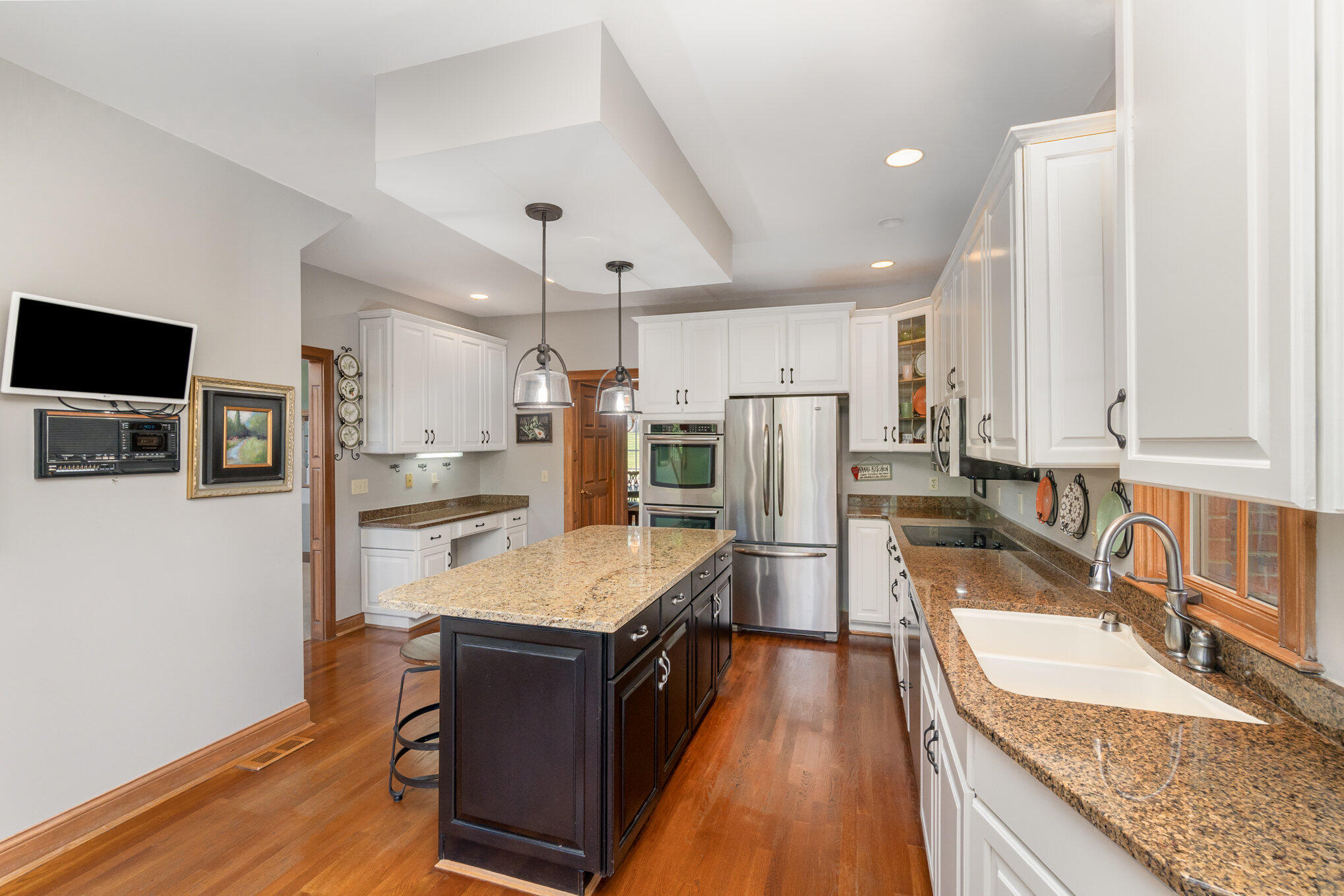 2090 Edenderry Drive Property Photo 12